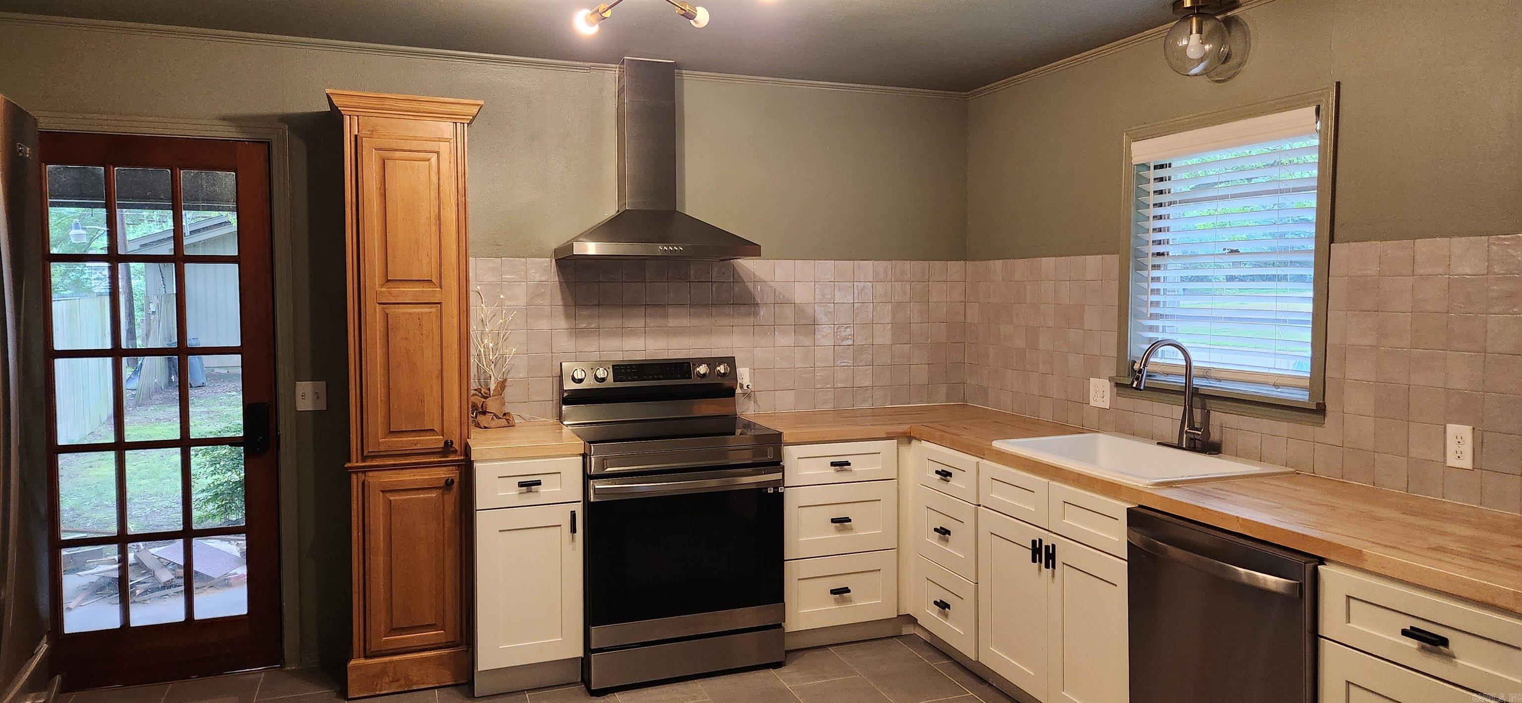 HORNES ADDN - Residential