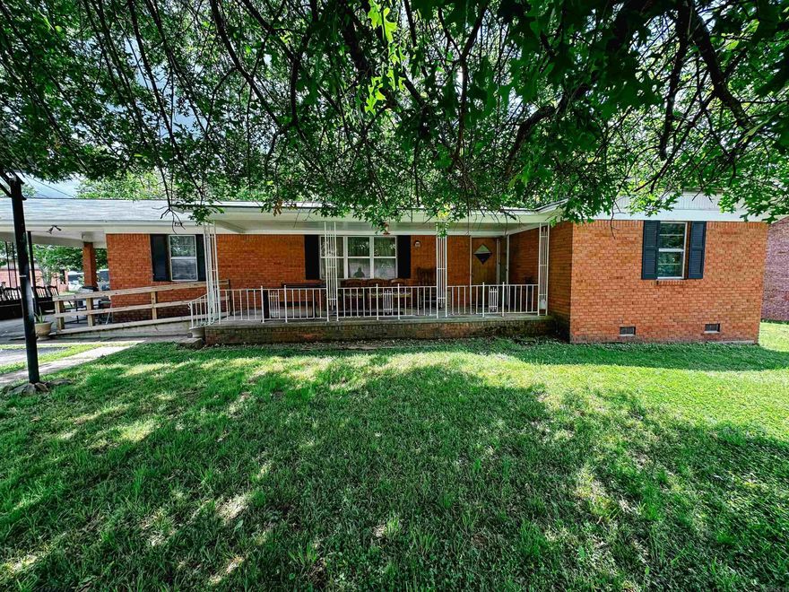 House in Town!   Charming 3-bedroom, 1.5-bath brick home just two blocks from the historic court square in Mountain View, Arkansas. With 1,384 square feet of living space on a corner lot, this home offers small-town charm and big potential.  Step inside to a classic layout full of character. The home needs a little TLC, but with some updates, it could be the perfect place to retire, raise a family, or turn into a vacation rental. Its solid brick construction and prime location make it a standout choice for buyers looking to invest in the Ozarks. Walk to live music, local shops, and community events in just minutes. Mountain View is known for its friendly atmosphere, folk music, and scenic beauty. Whether you're enjoying a quiet evening on the porch or a lively weekend downtown, this home puts you right in the heart of it all. At $195,000, this is a rare opportunity to own a piece of Mountain View. Don’t miss your chance to make this house your home—or your next income property.