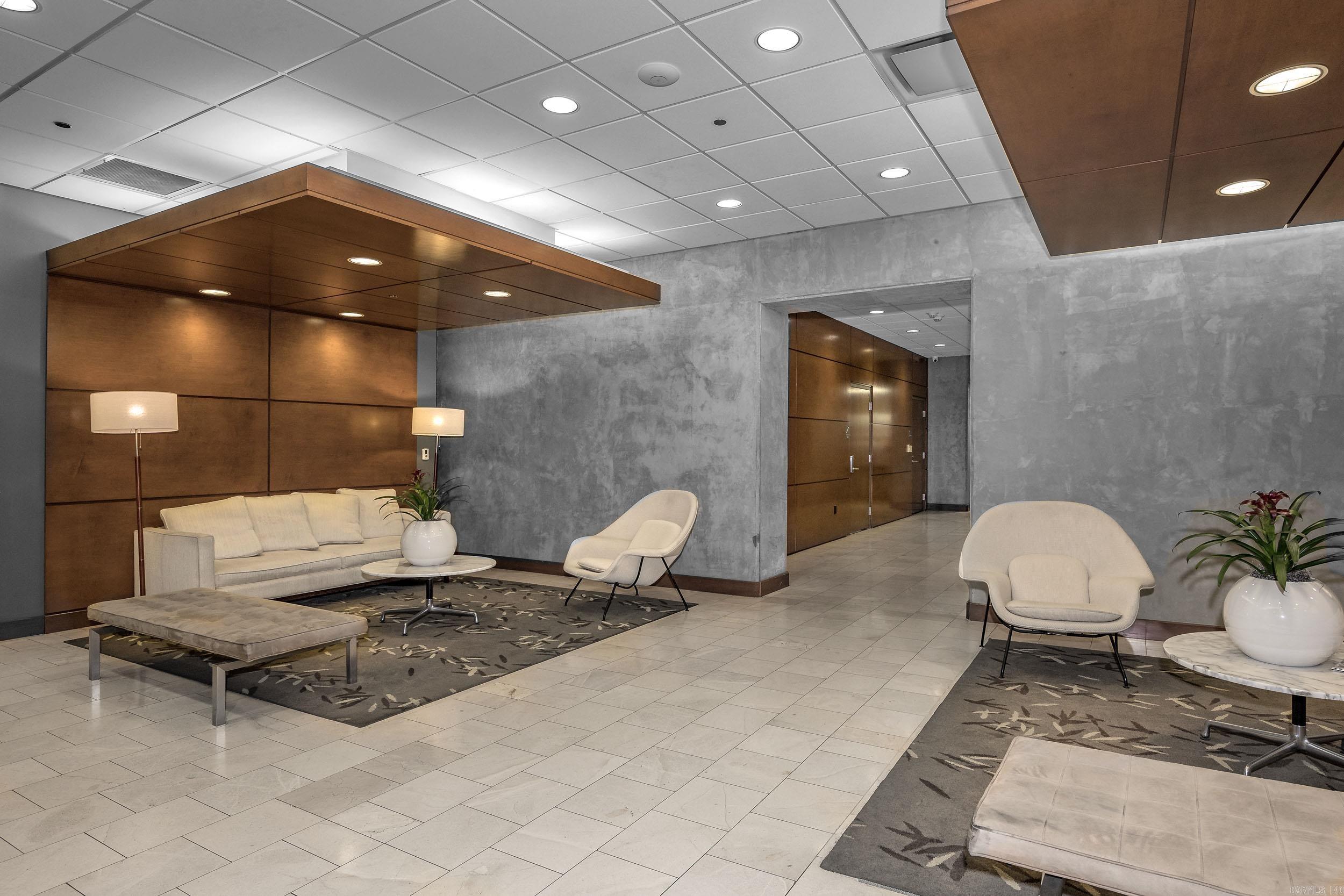 River Market Tower - Residential