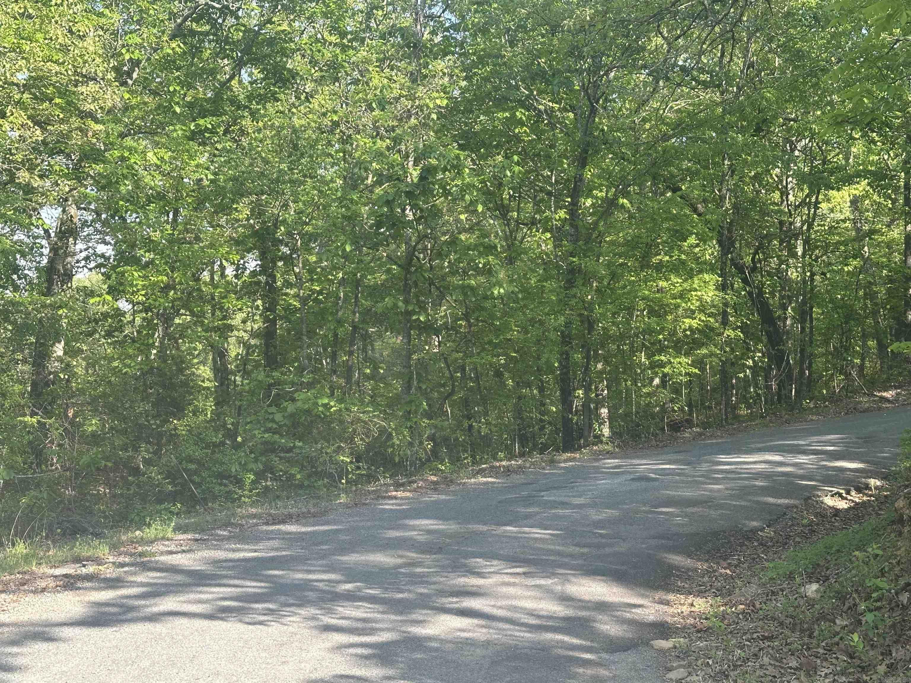 Round Mountain Estates - Land