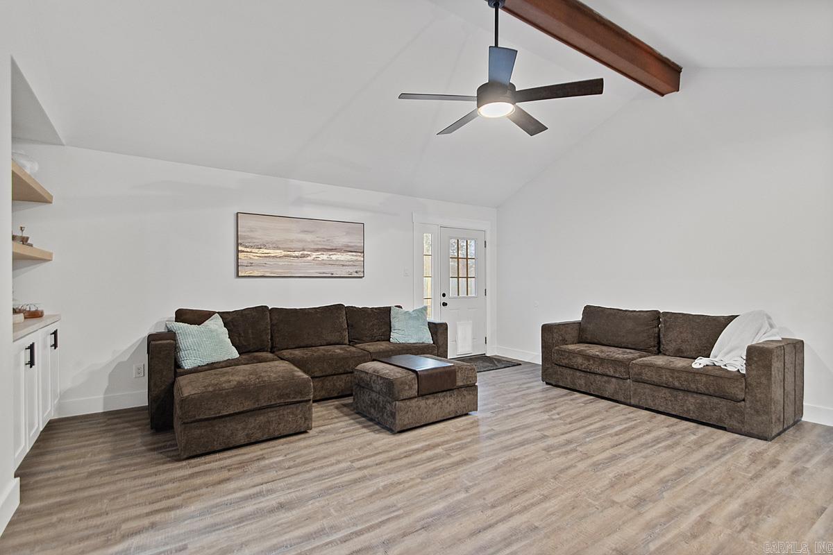 WESTLAKE - Residential