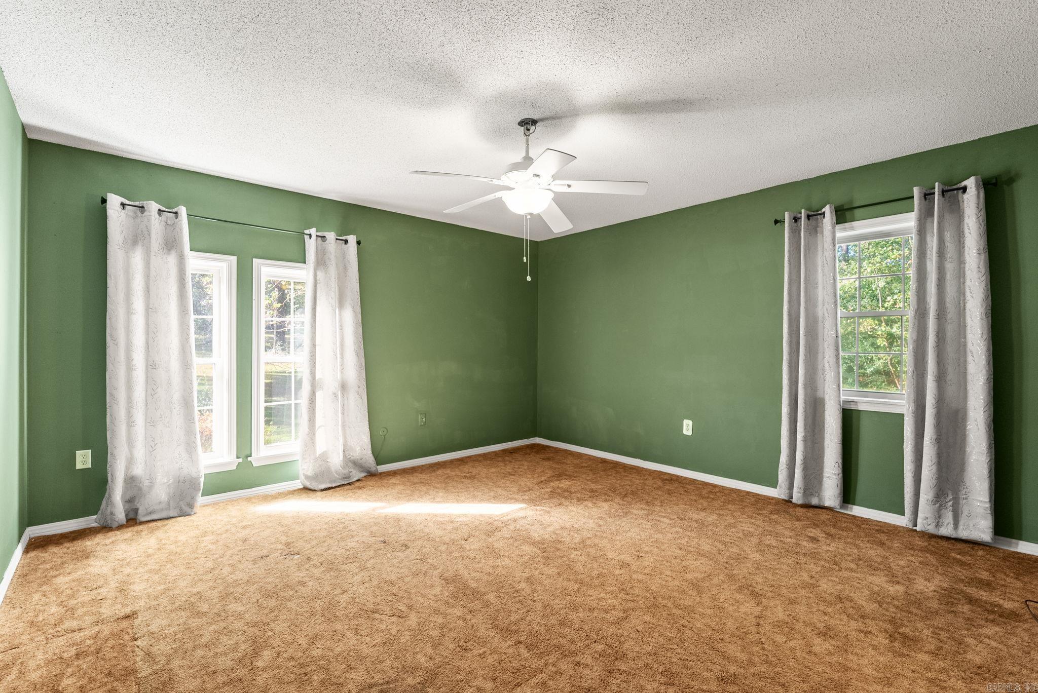 TREASURE HILL - Residential