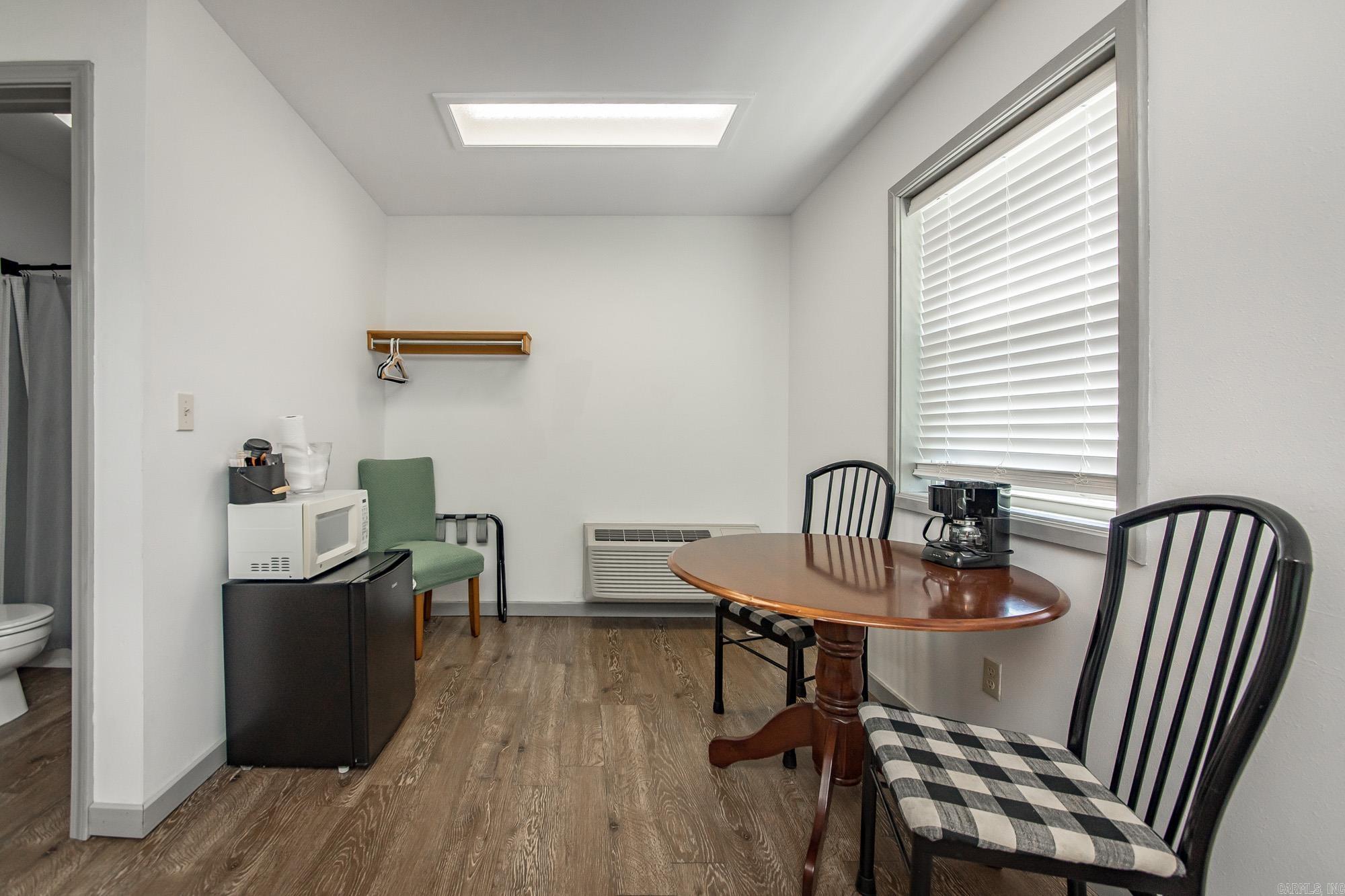 Metes & Bounds - Commercial Sale