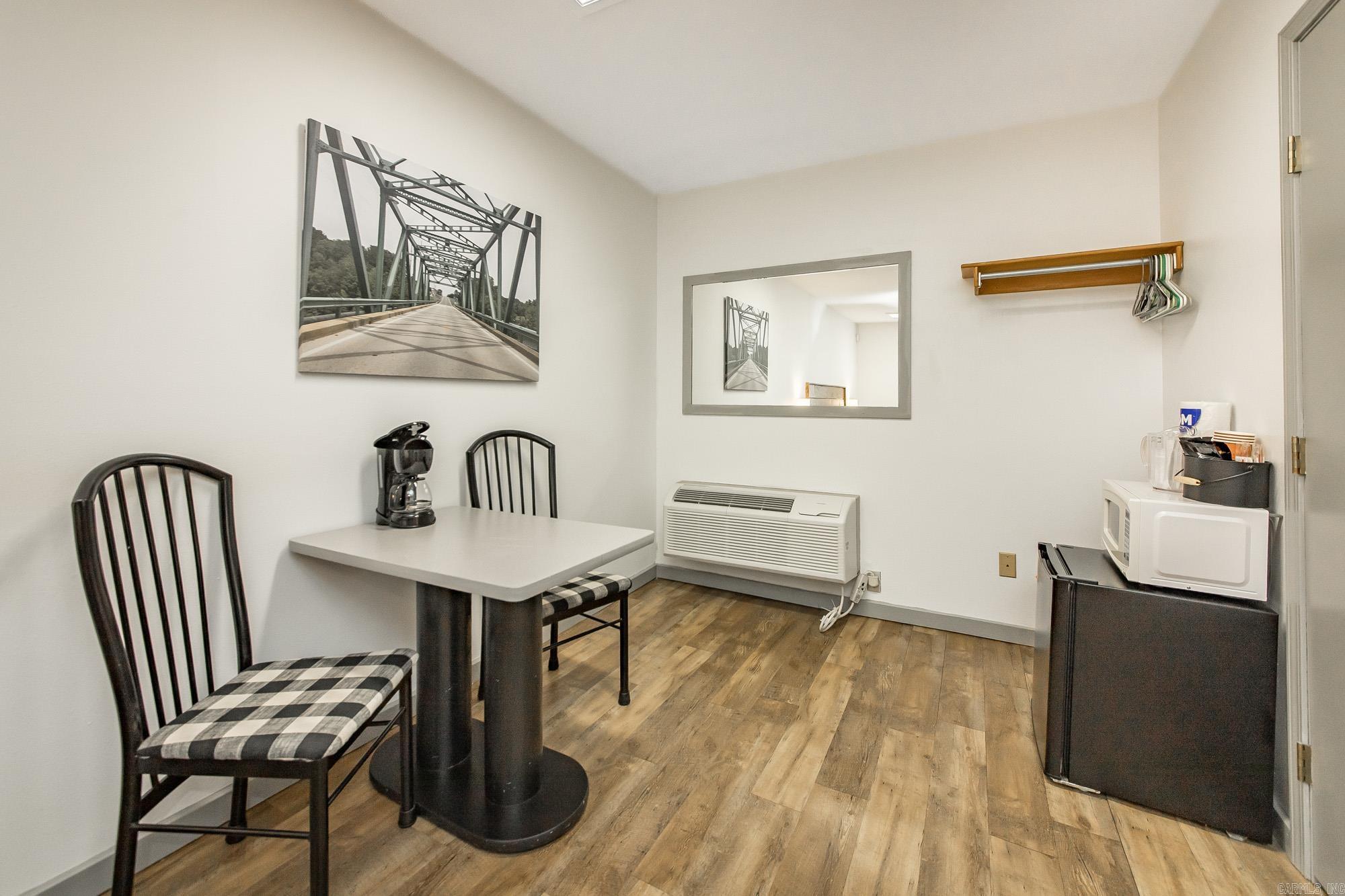 Metes & Bounds - Commercial Sale