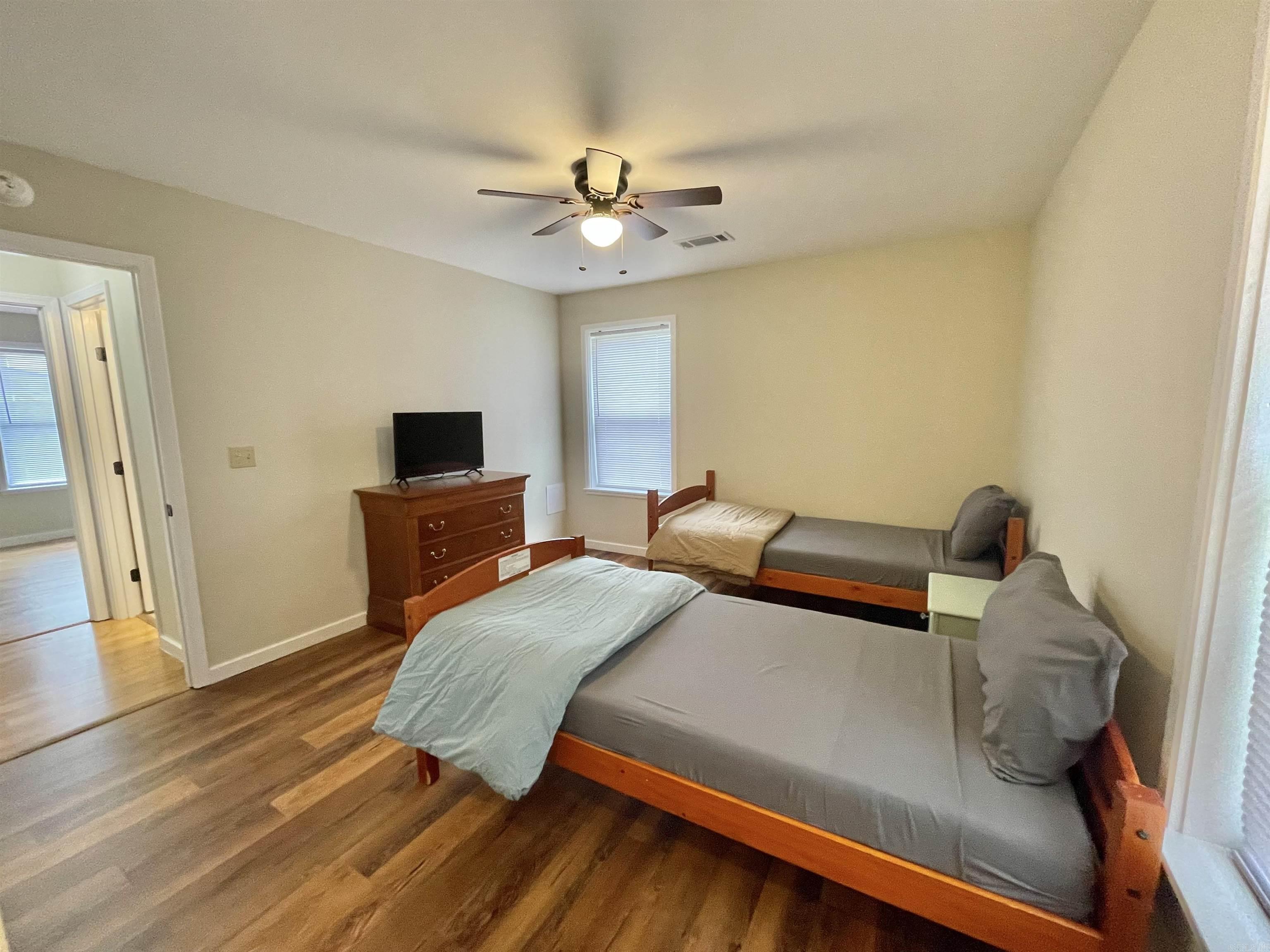 Metes & Bounds - Commercial Sale