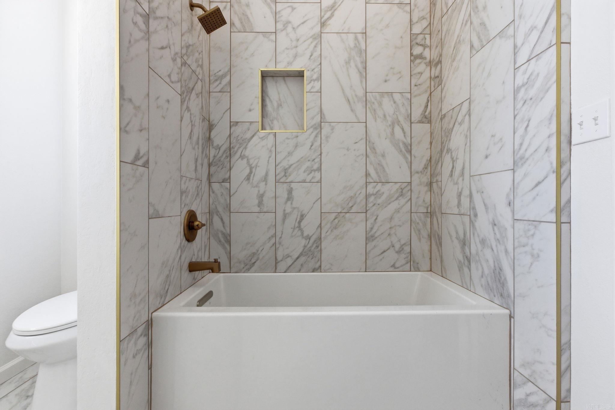 MASONIC - Residential