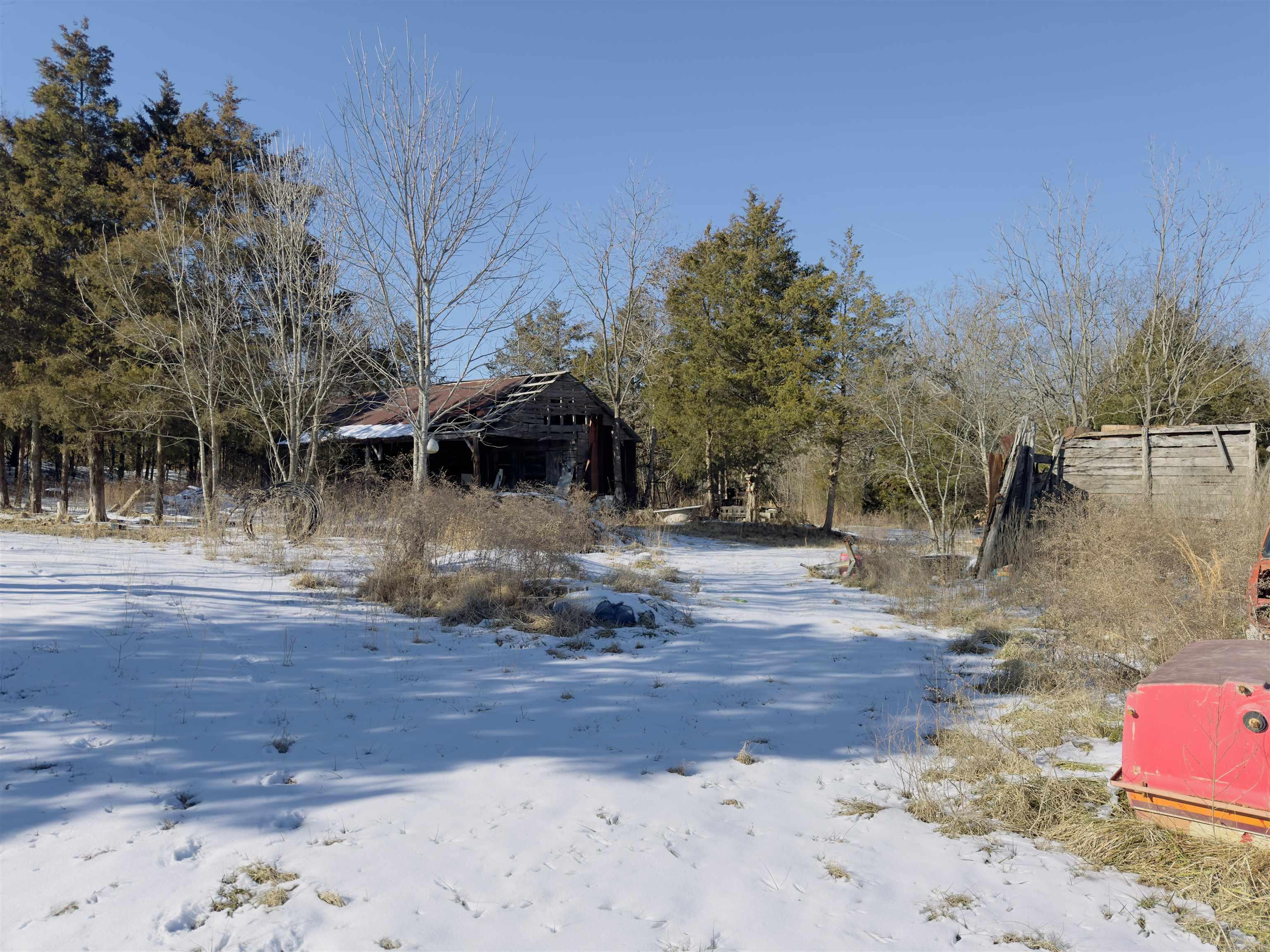 Metes & Bounds - Land