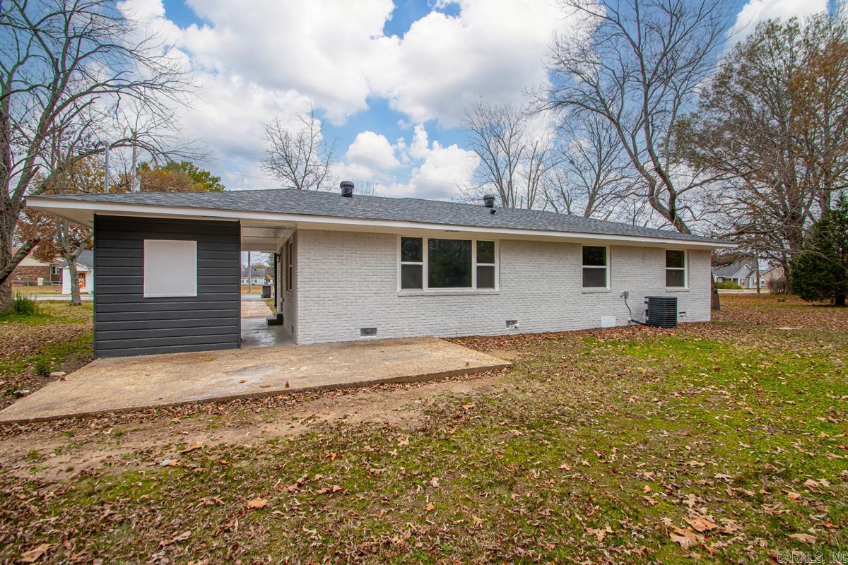 CLOVER RIDGE - Residential