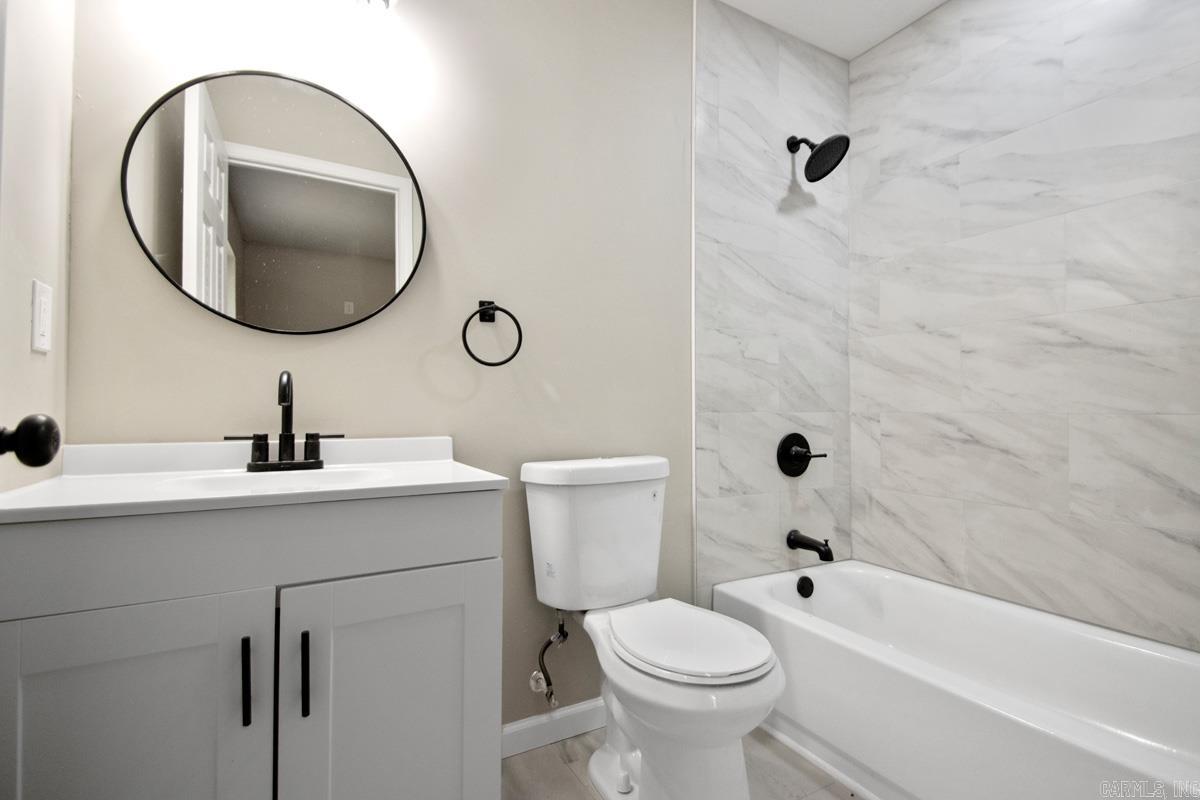 CLOVER RIDGE - Residential