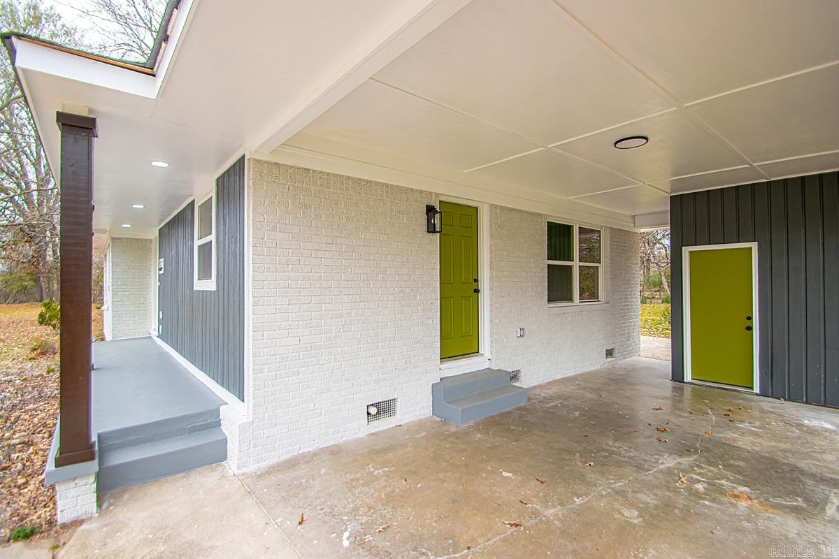 CLOVER RIDGE - Residential