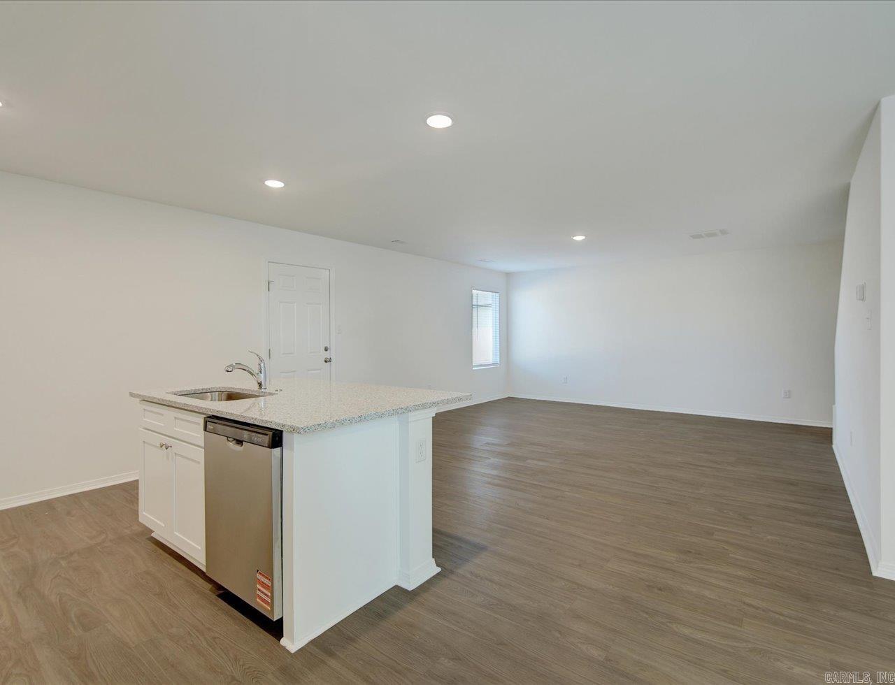 MOONLIGHT MEADOWS PHASE 1 - Residential