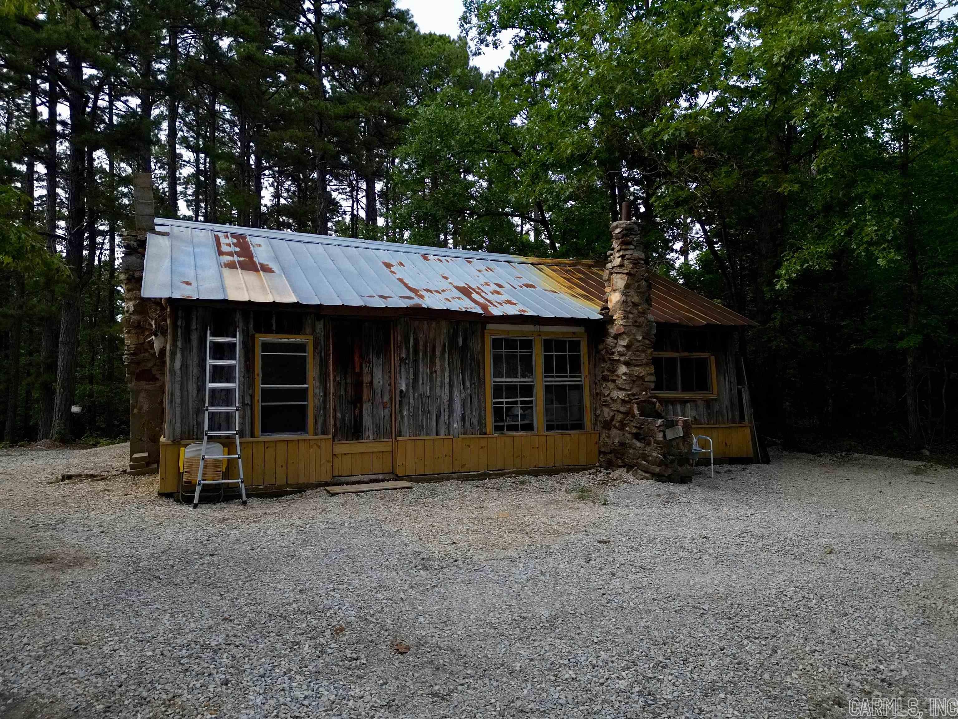 Metes & Bounds - Land