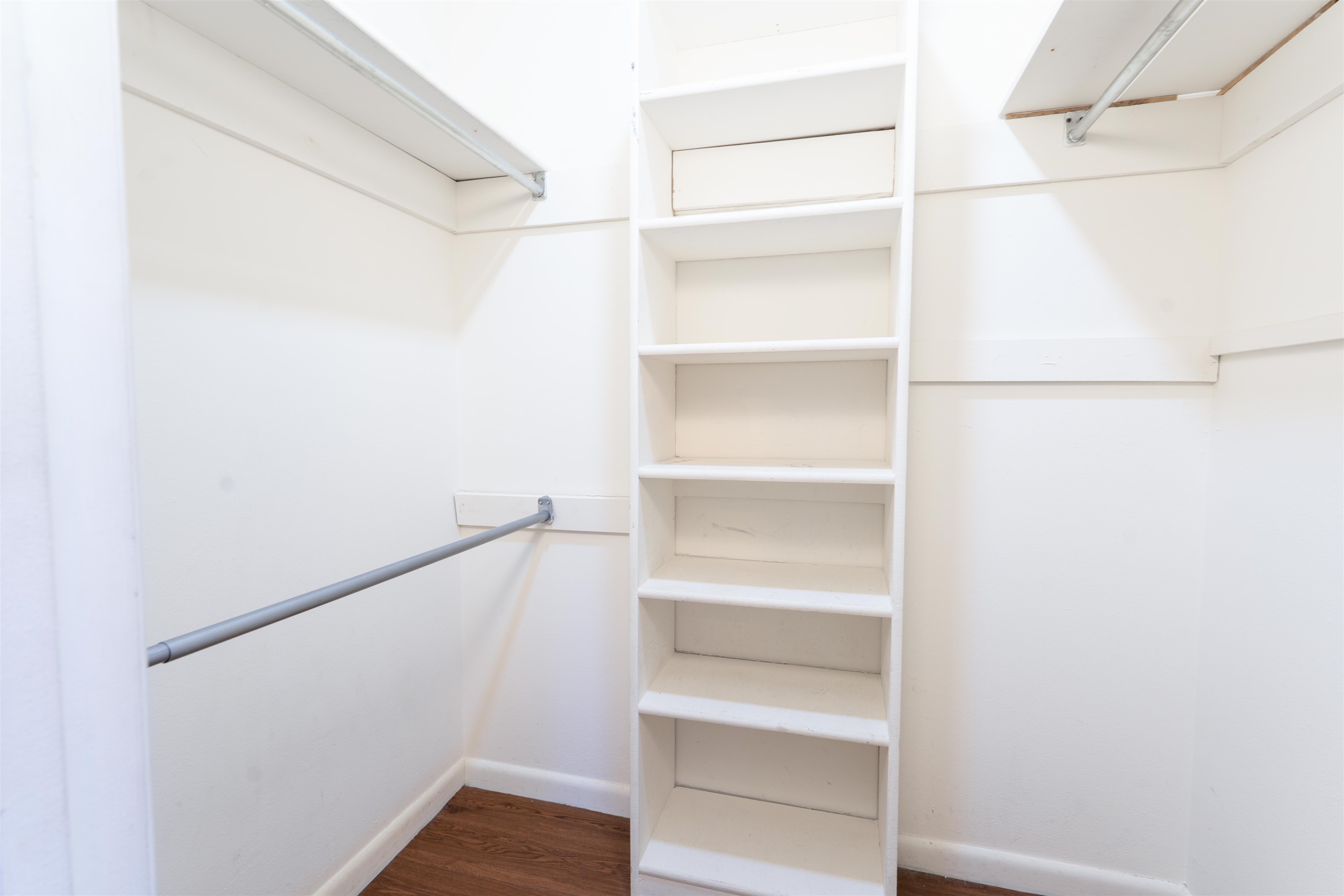 Gerona - Residential