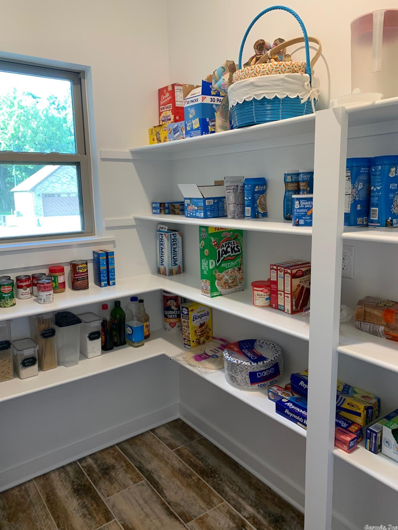 HIDDEN VALLEY ESTATES - Residential