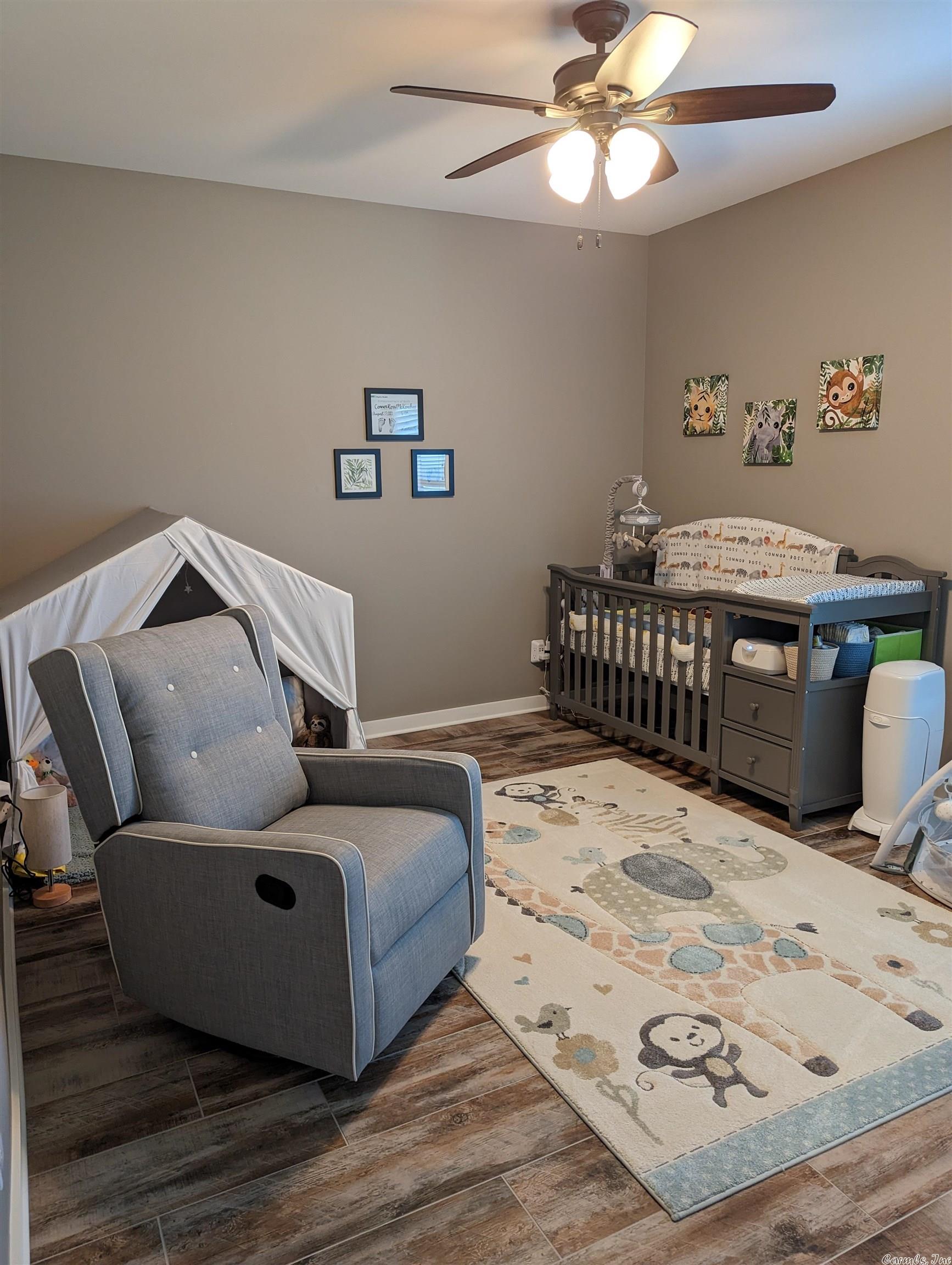 HIDDEN VALLEY ESTATES - Residential