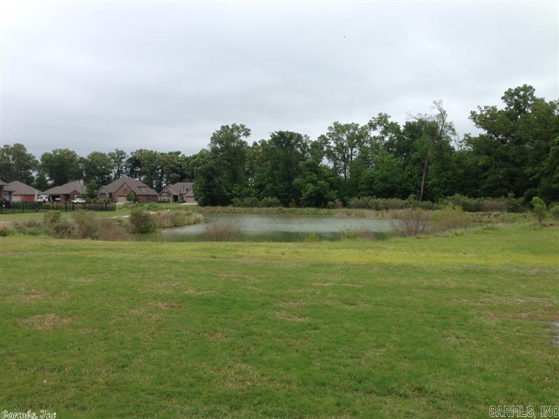 COUNTRY CLUB OF ARK THE - Residential Lease