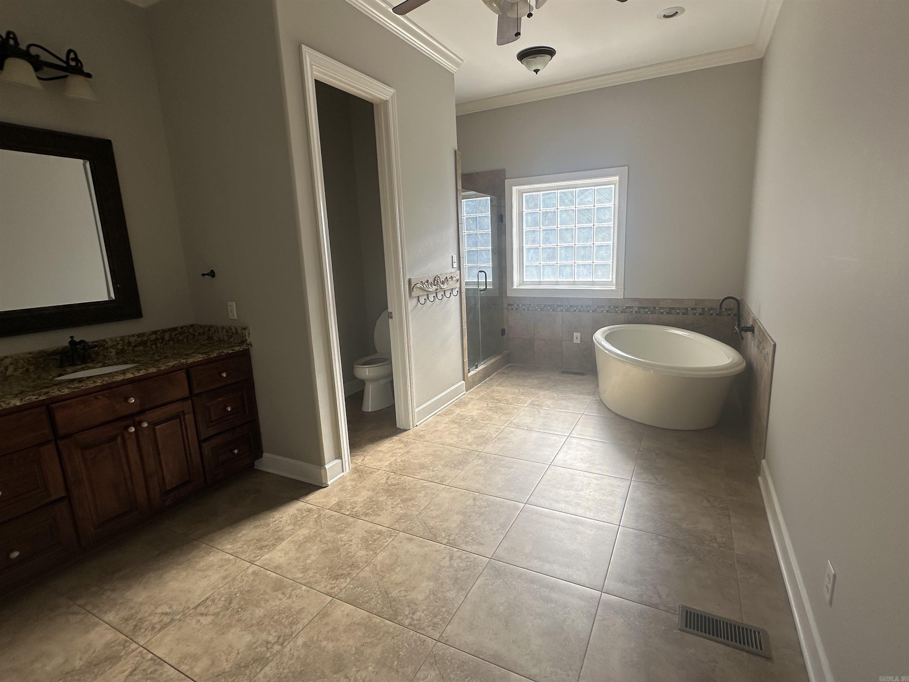 GREYSTONE MANOR - Residential
