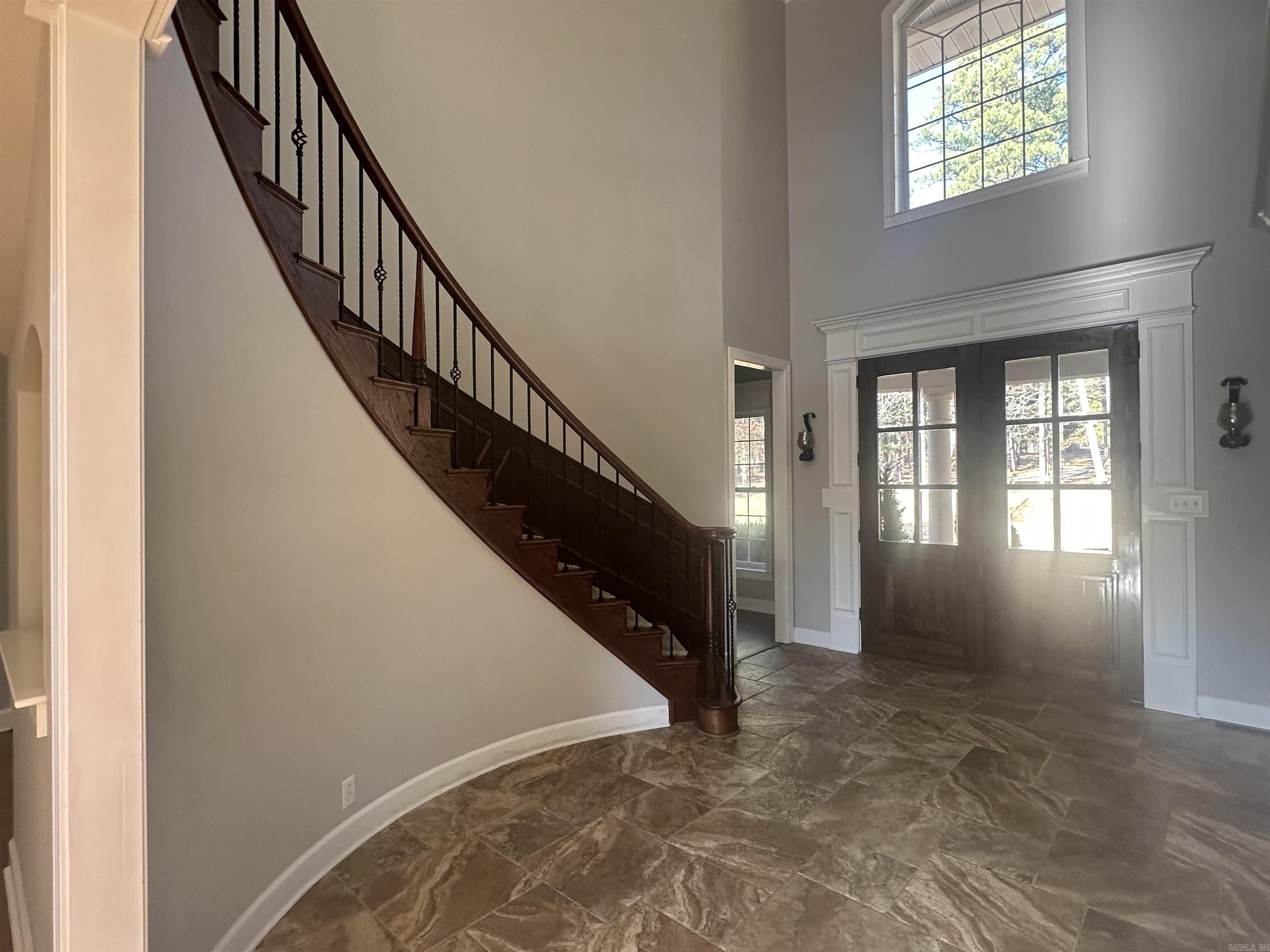 GREYSTONE MANOR - Residential
