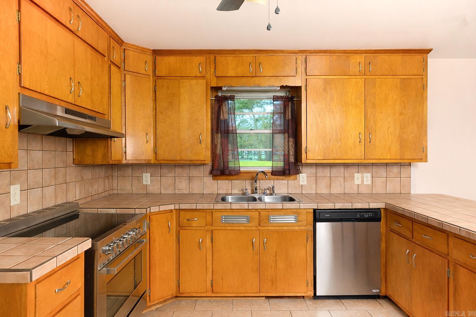 PLEASANT WOOD ADDITION - Residential