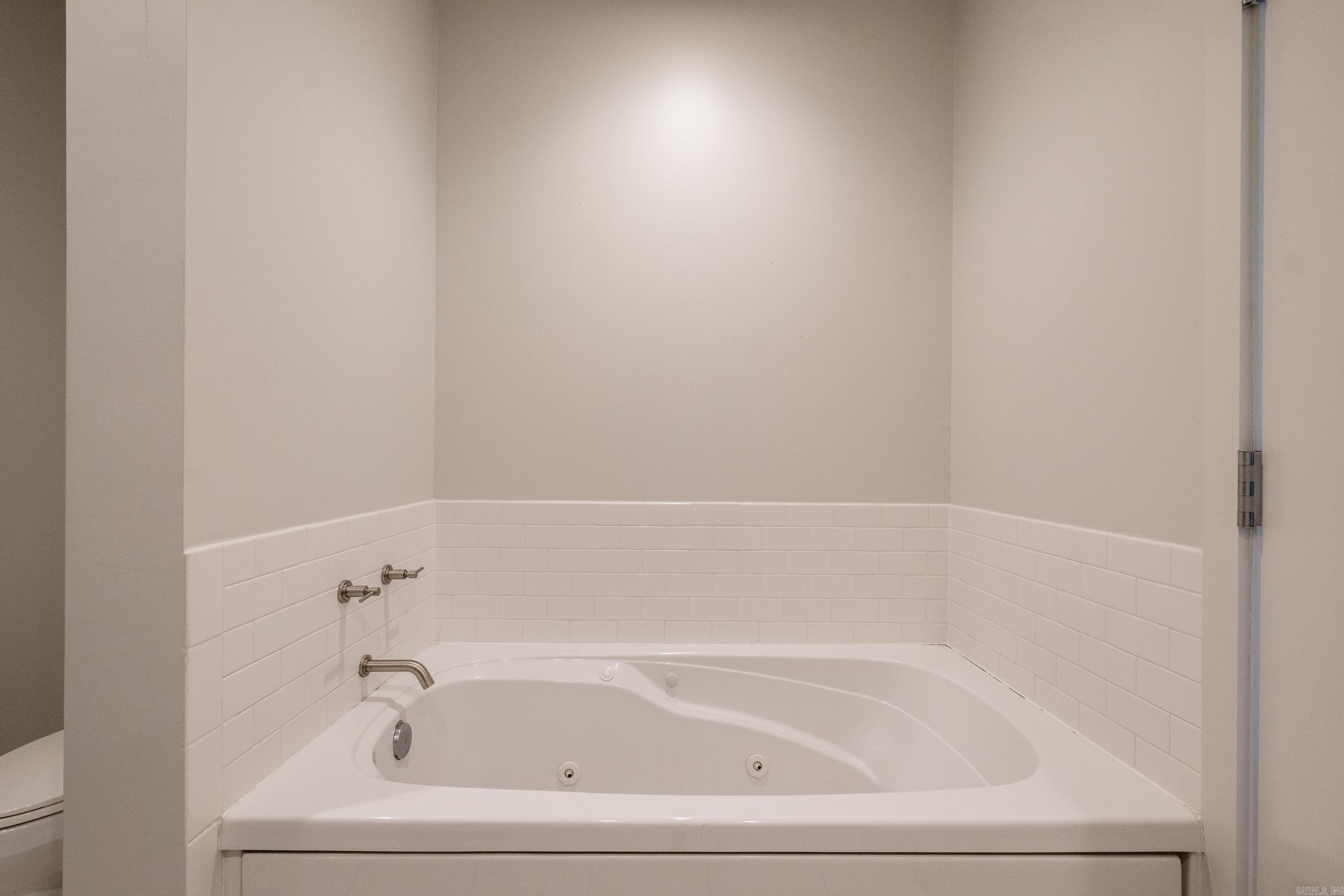 300 THIRD HPR - Residential