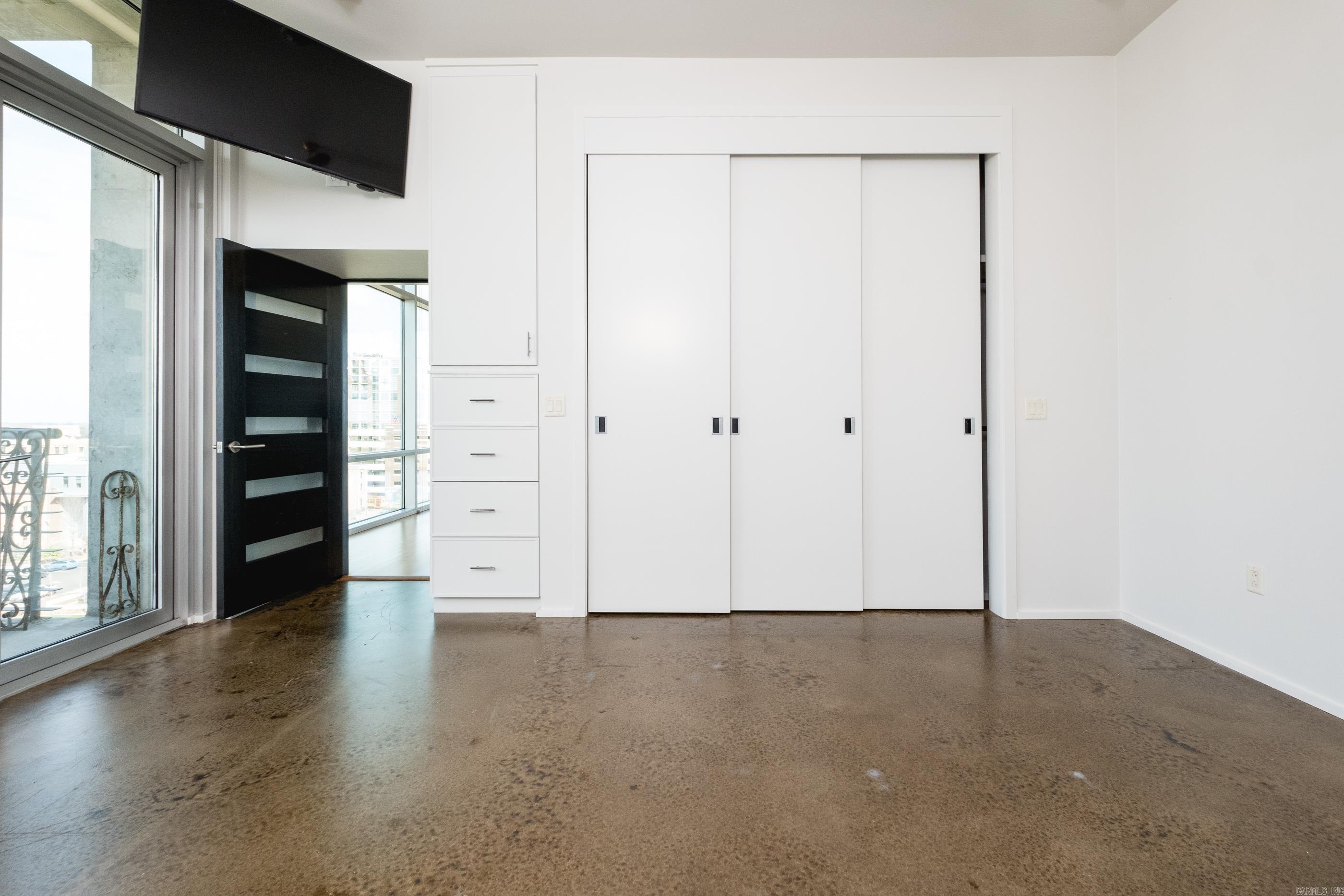 300 THIRD HPR - Residential