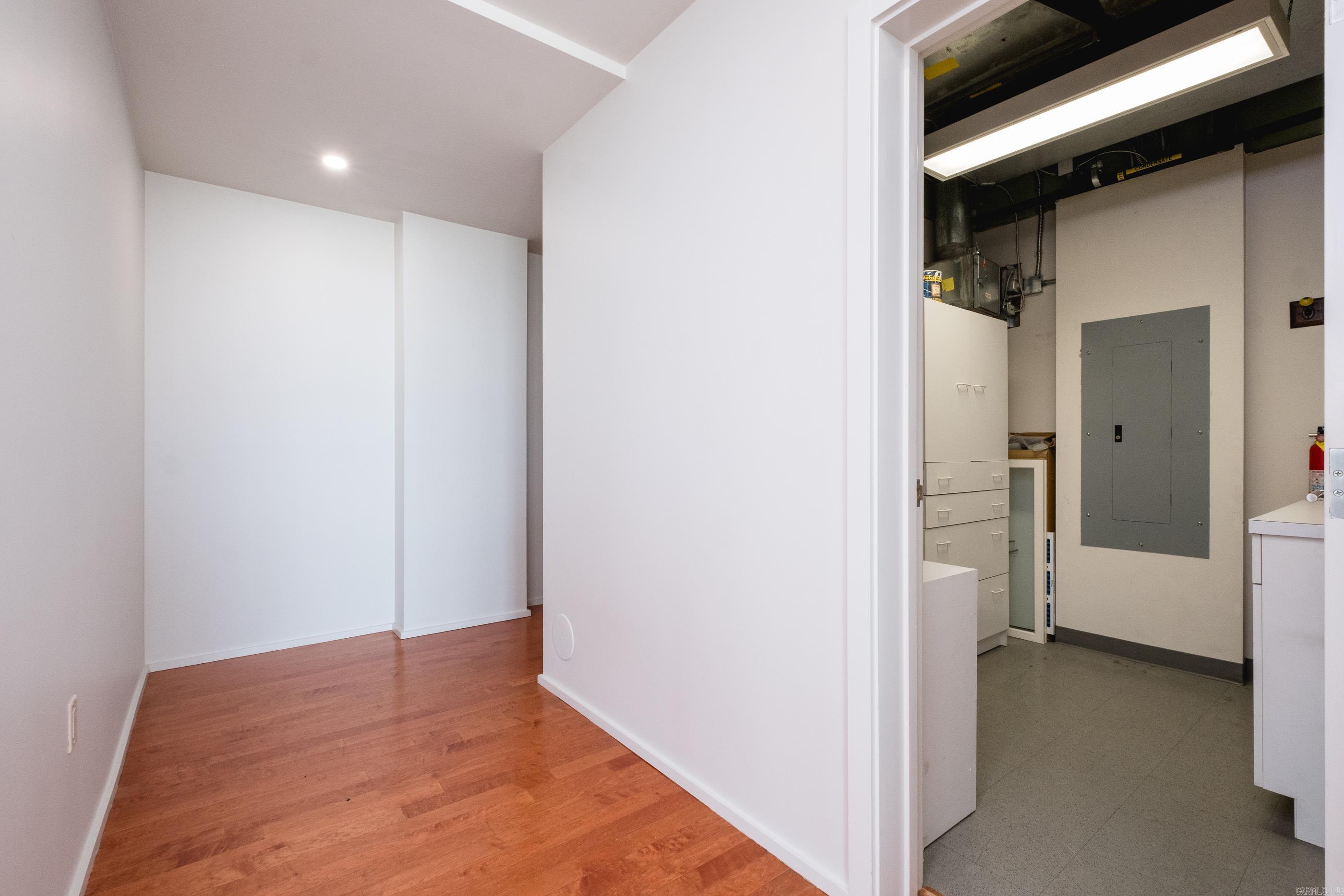 300 THIRD HPR - Residential