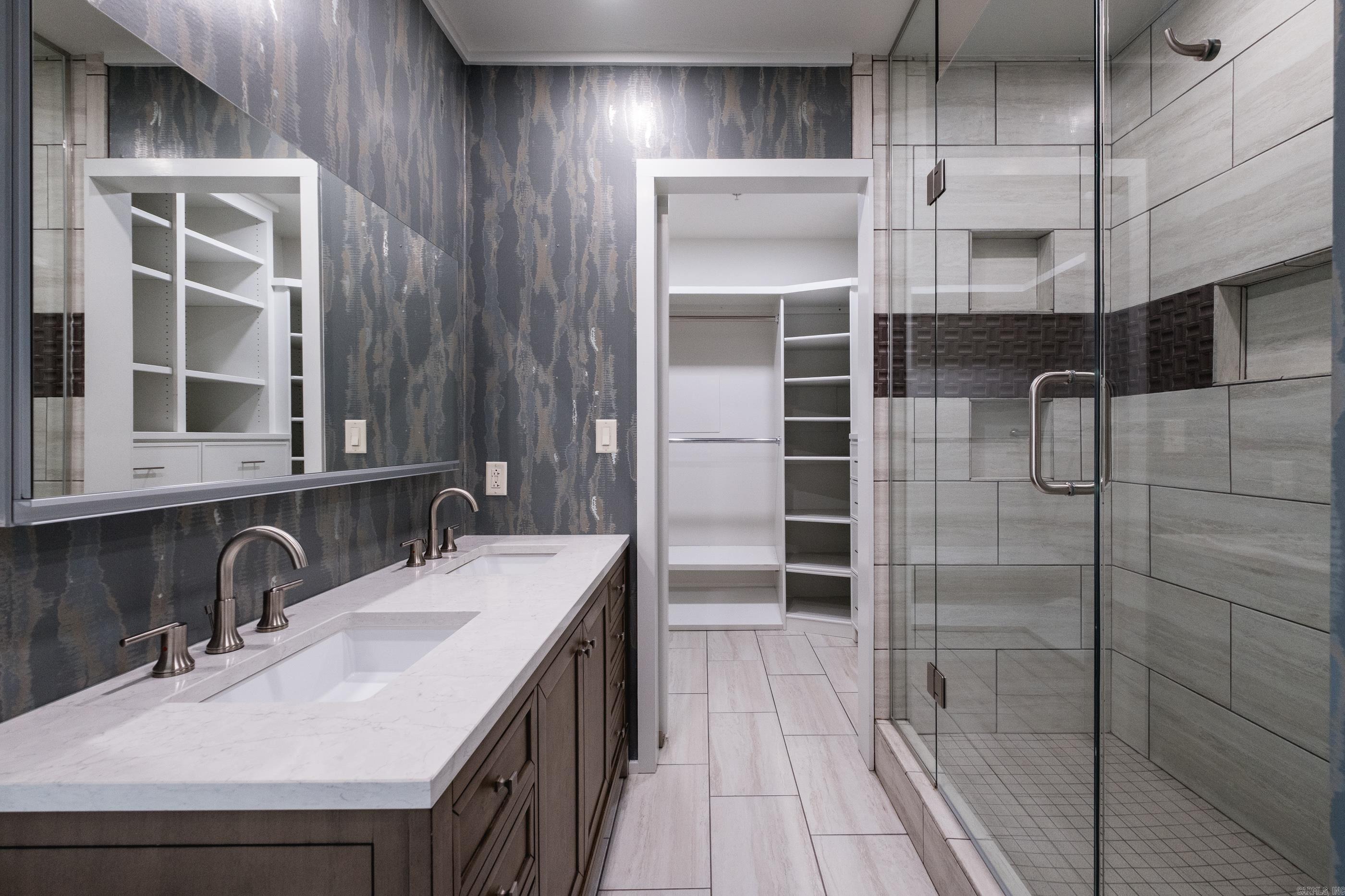 300 THIRD HPR - Residential