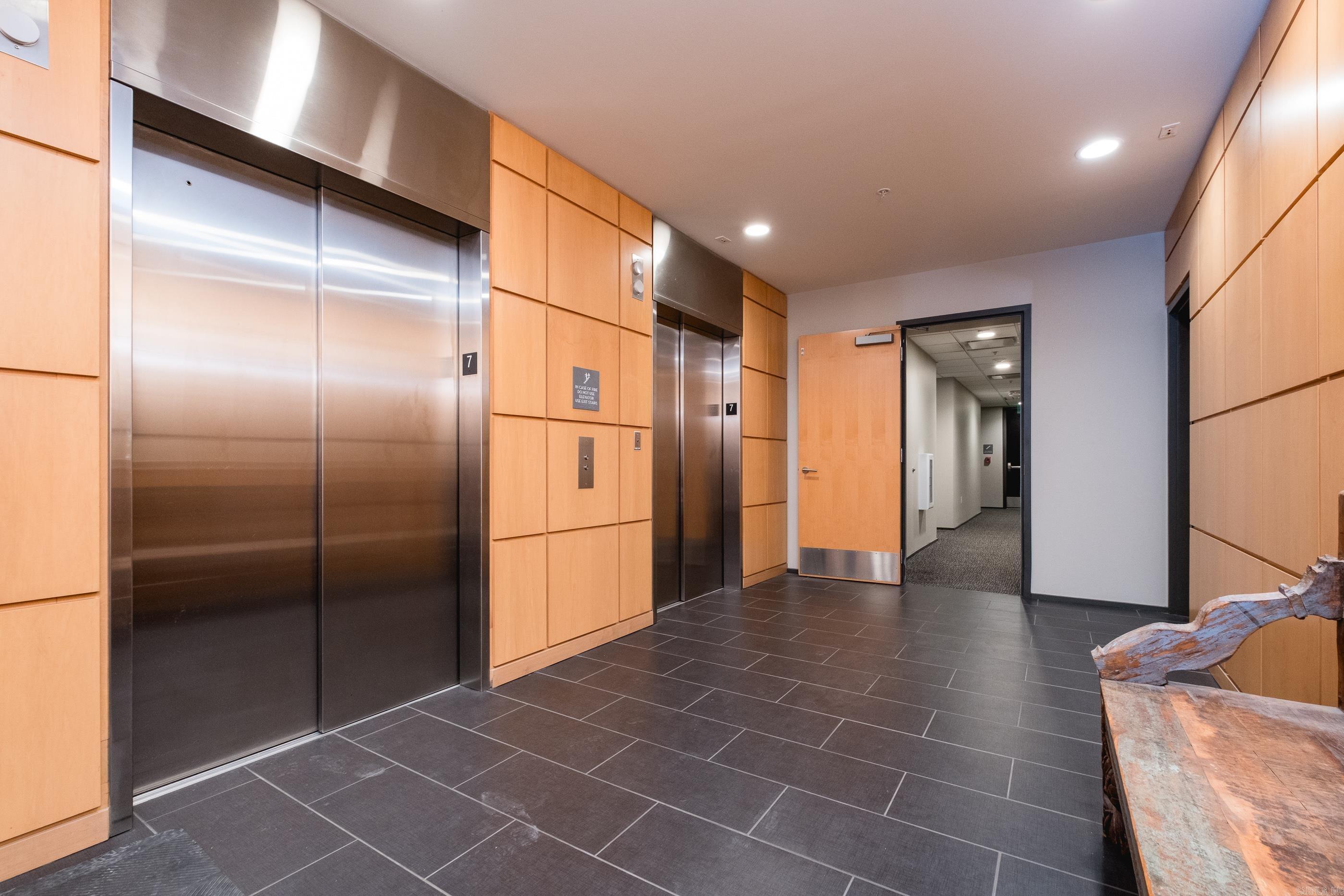 300 THIRD HPR - Residential