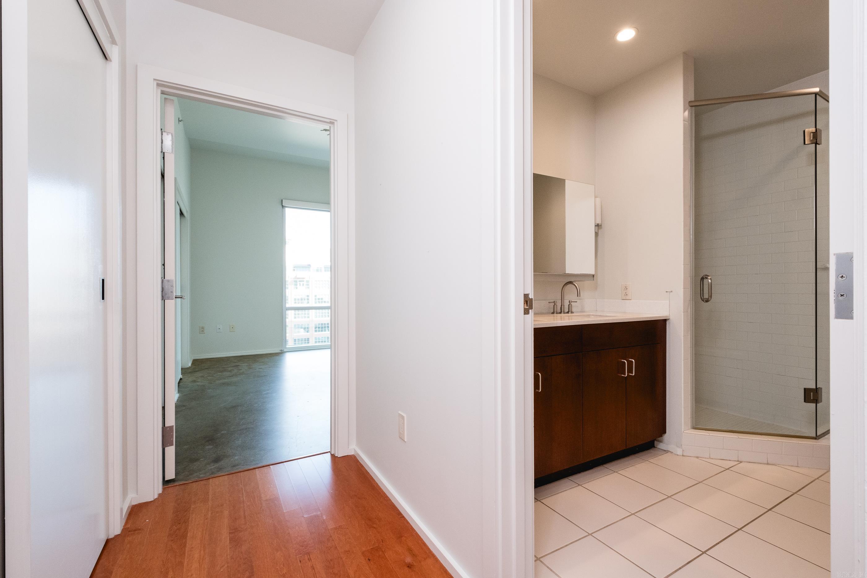 300 THIRD HPR - Residential