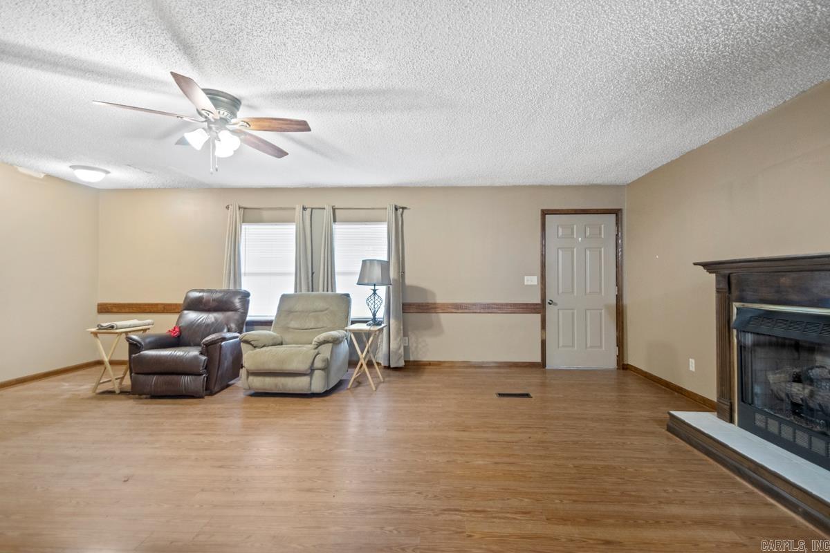 WYE MOUNTAIN ESTATES - Residential