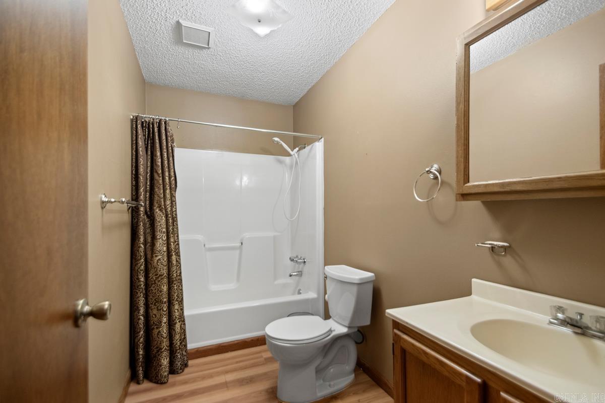WYE MOUNTAIN ESTATES - Residential