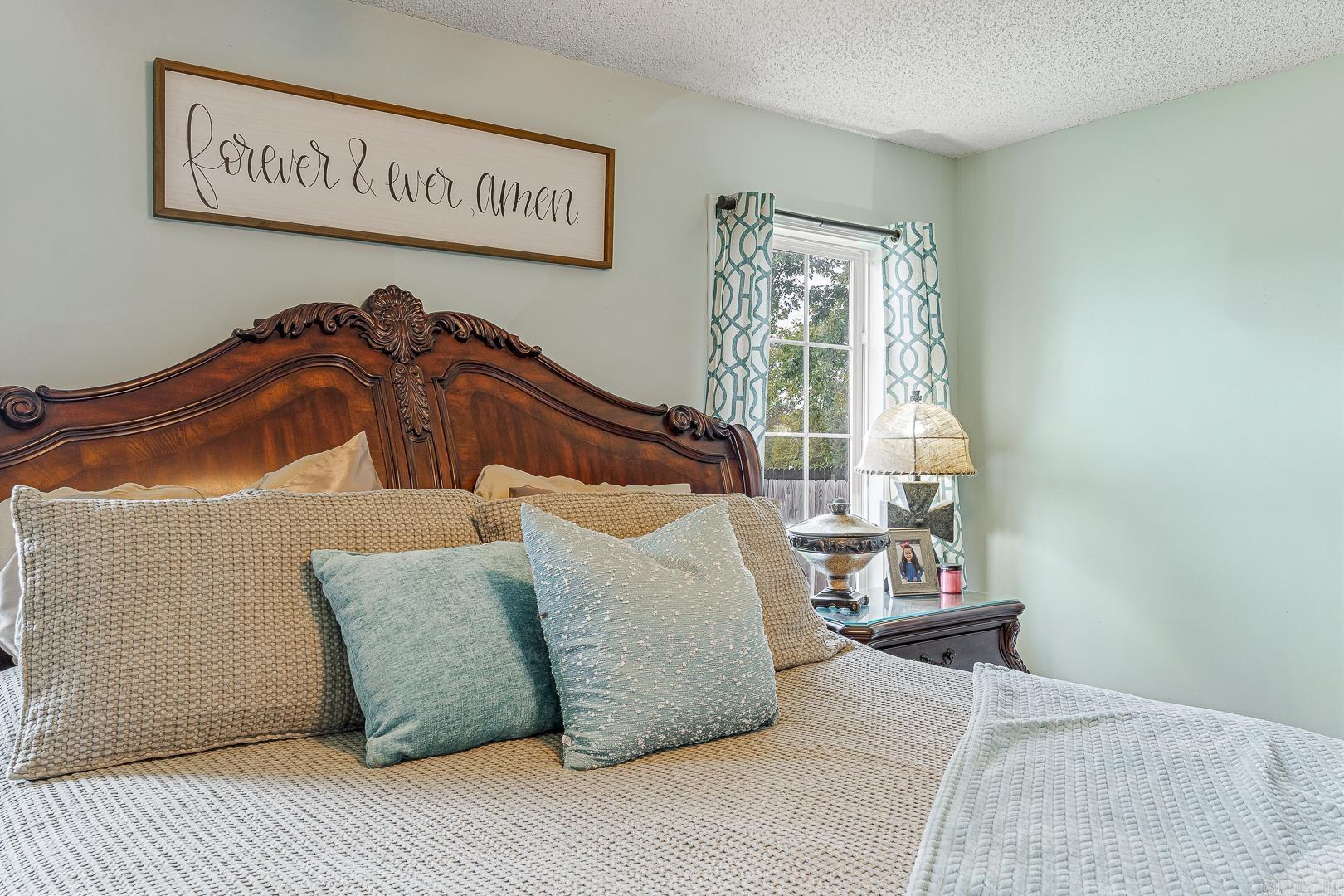 WINDSOR LANDING - Residential