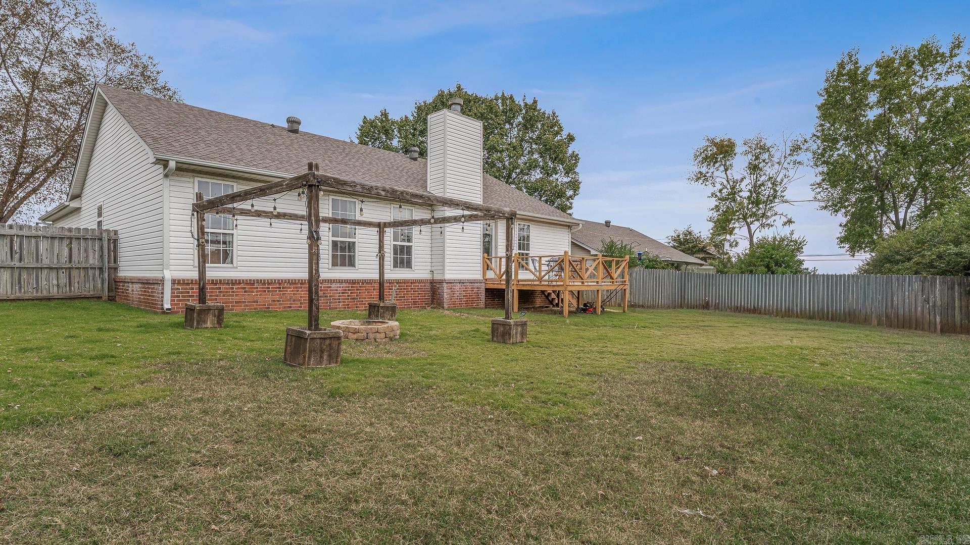 WINDSOR LANDING - Residential