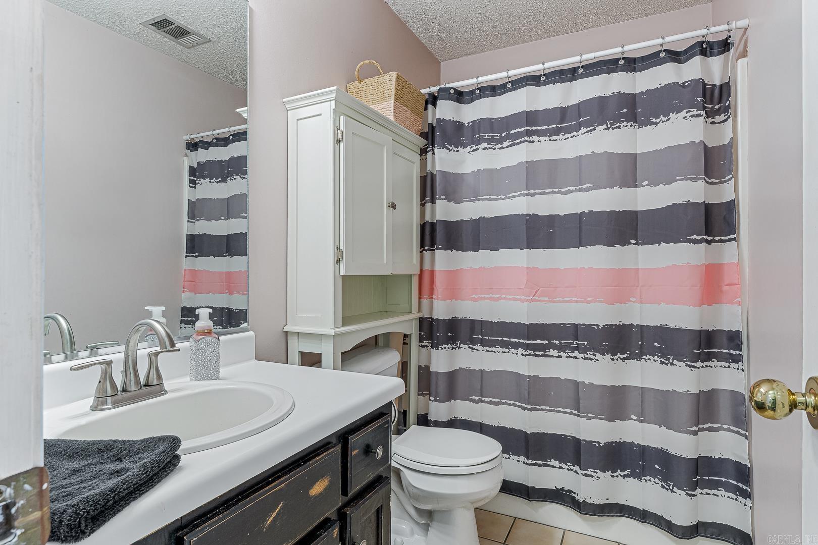 WINDSOR LANDING - Residential