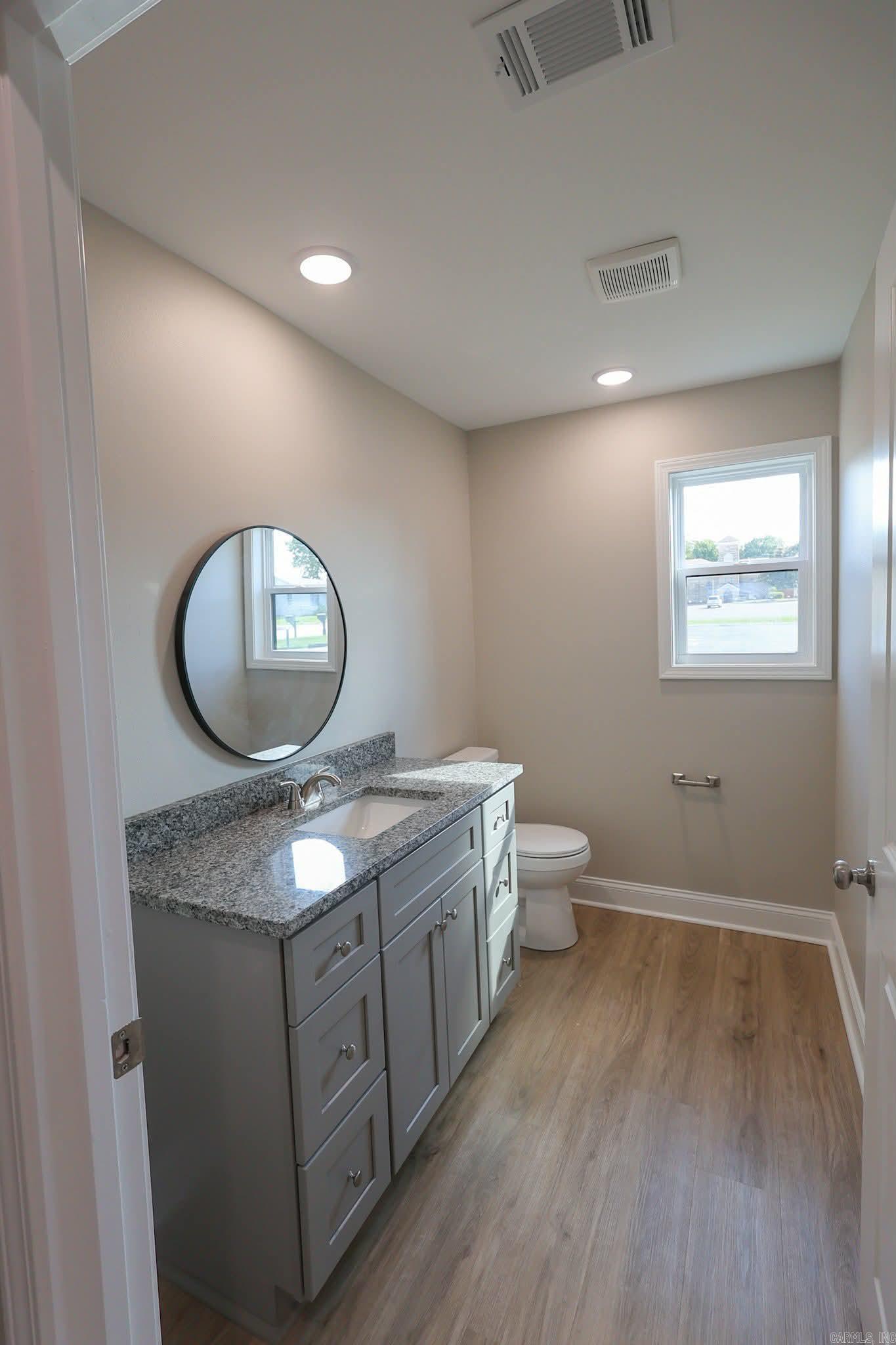 THE WRIGLEY PLACE ADDITION LOT 1 - Residential Income