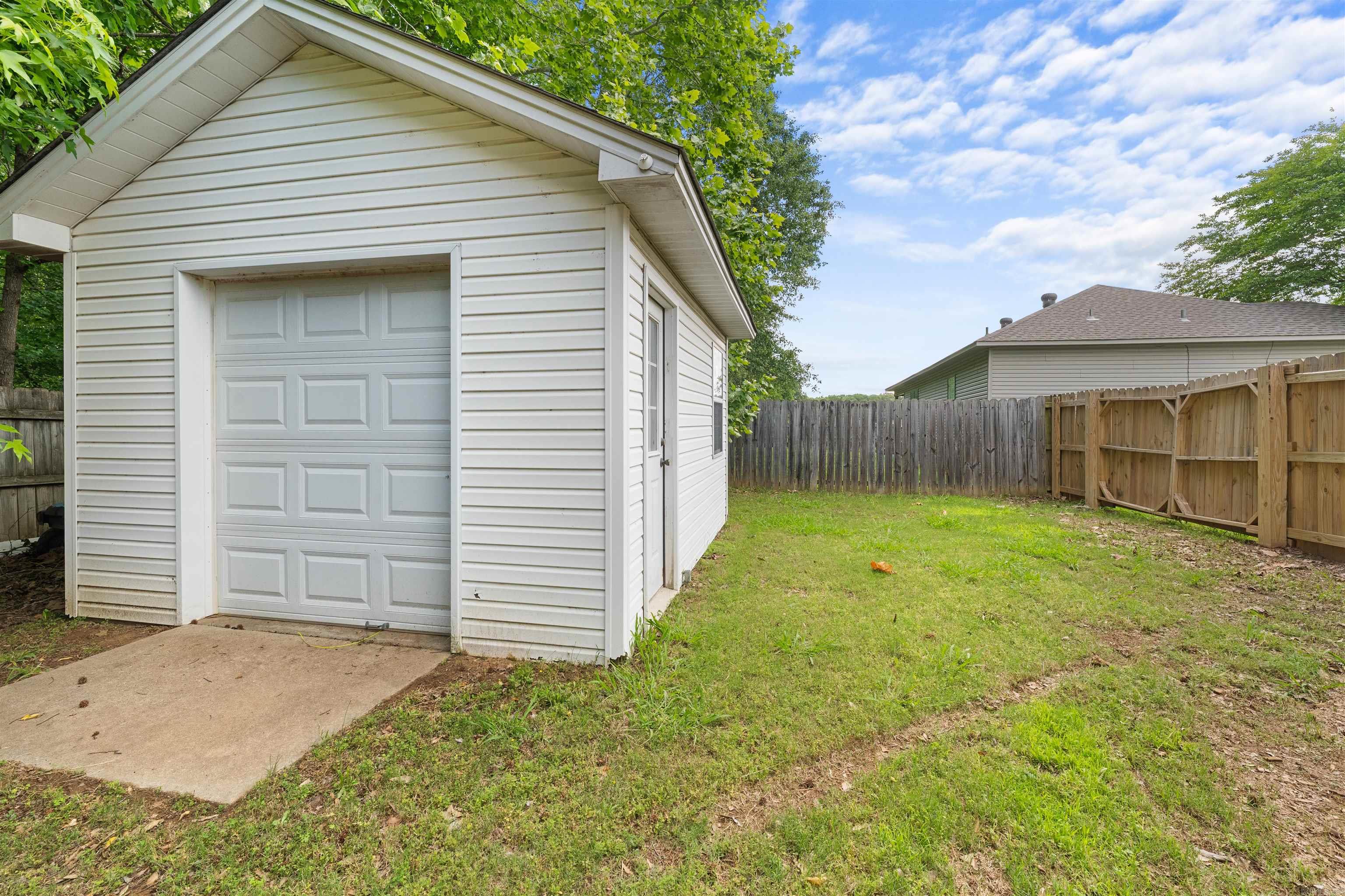 WOODBRIDGE - Residential