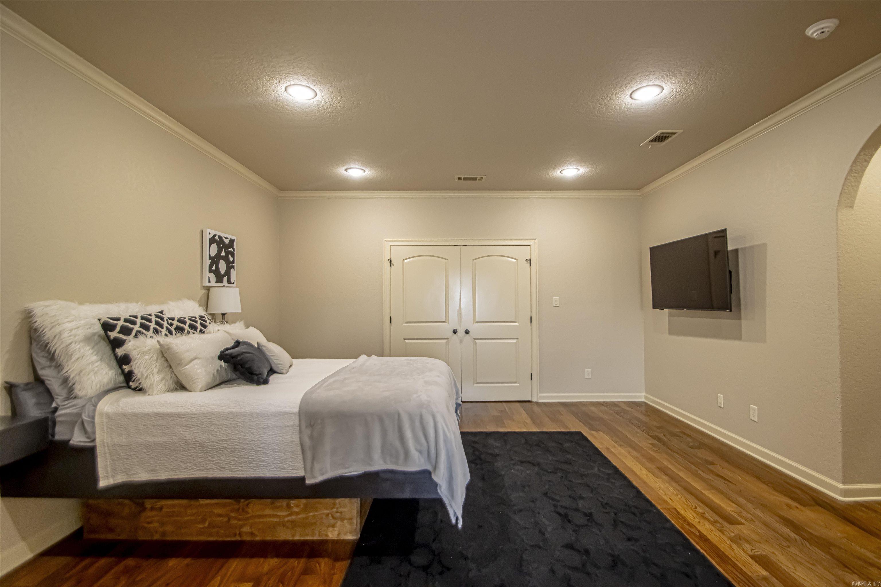 WESTPOINTE NORTH - Residential