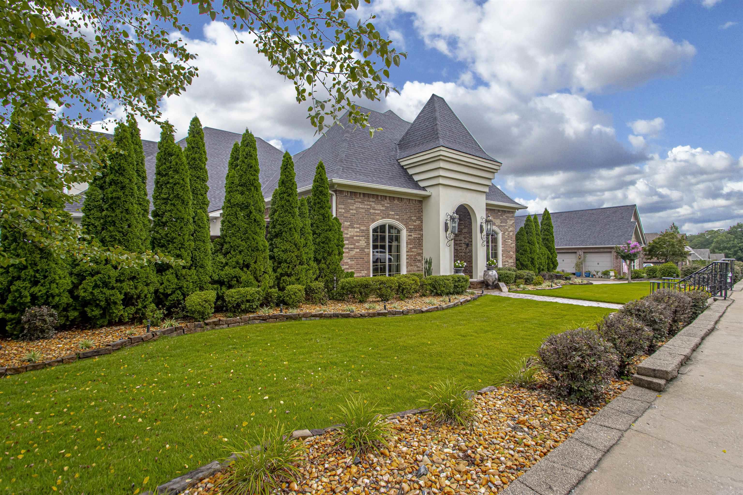 WESTPOINTE NORTH - Residential