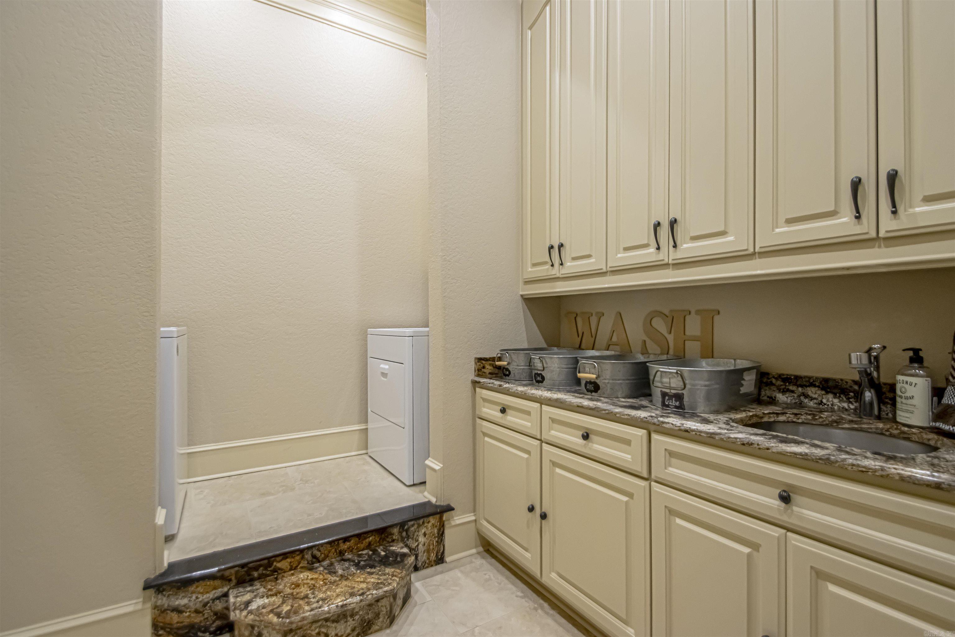 WESTPOINTE NORTH - Residential