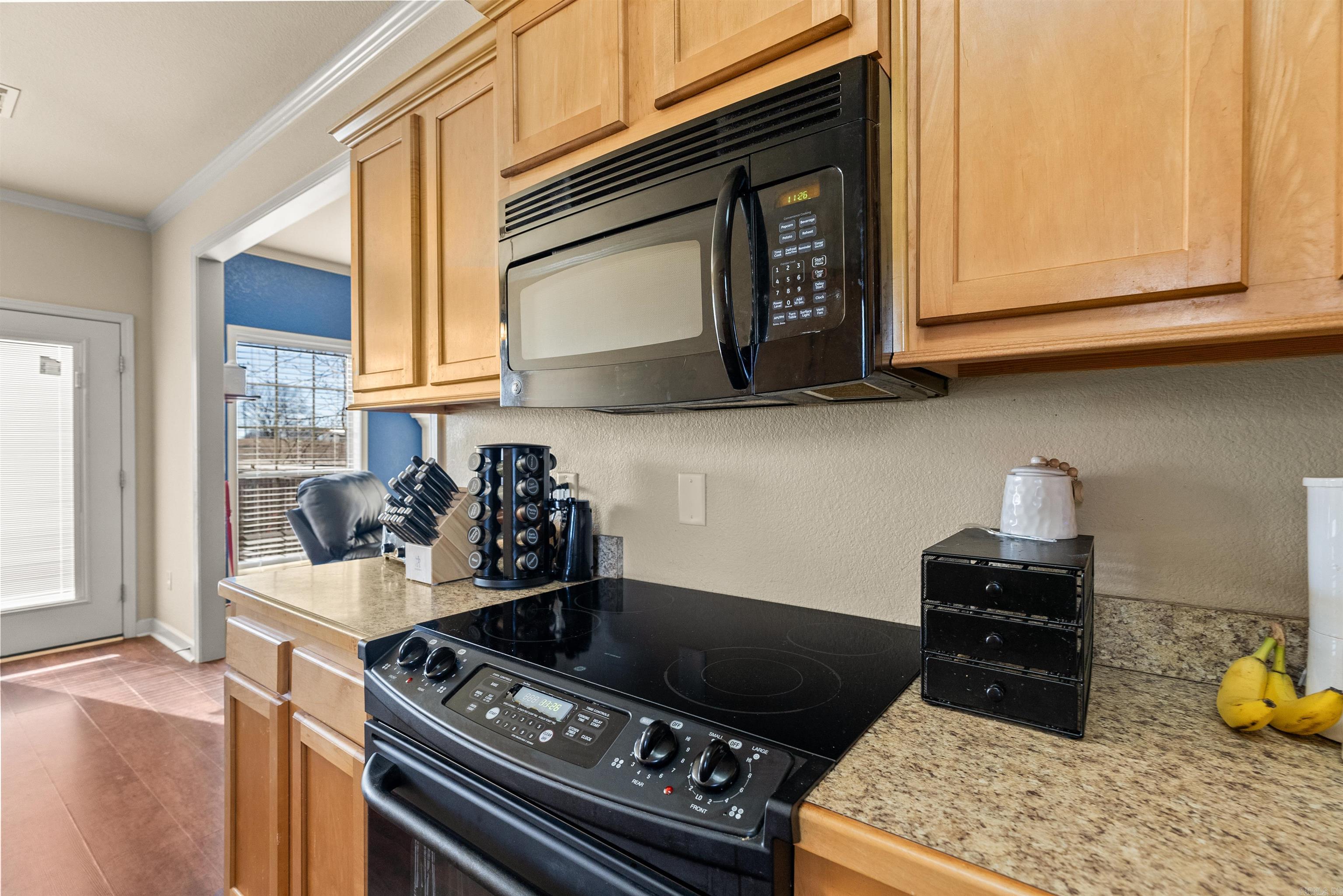 KESSINGER PLACE - Residential