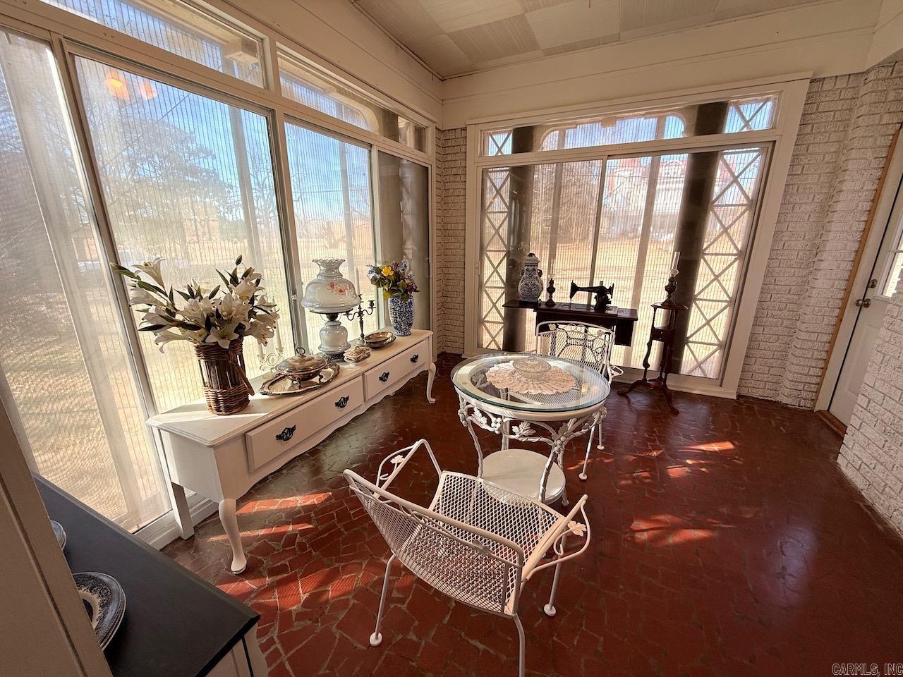 MONTICELLO ORIGINAL - Residential