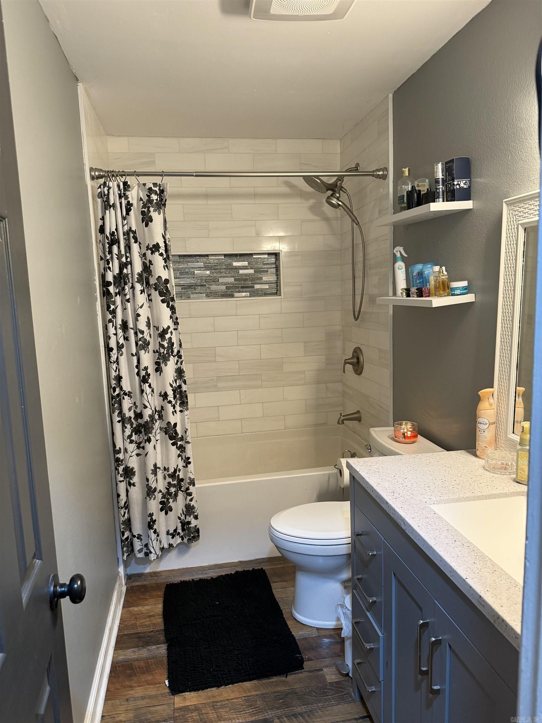 Mimosa Gardens - Residential