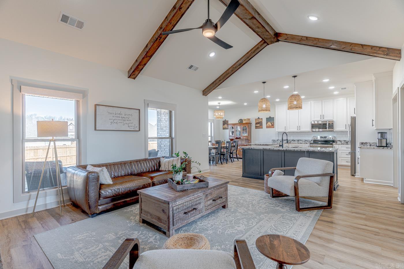 WHISPERING HILLS - Residential