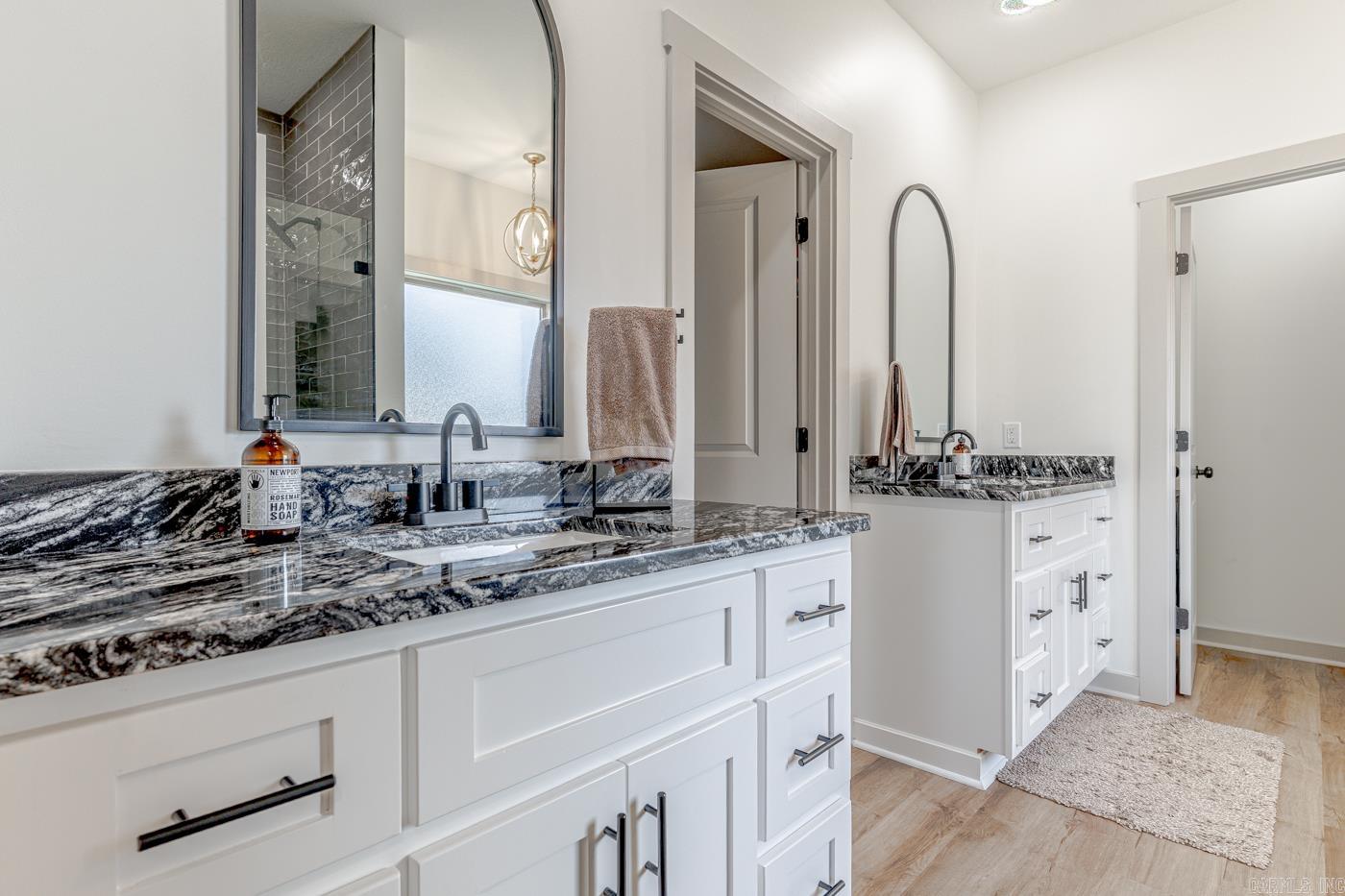 WHISPERING HILLS - Residential