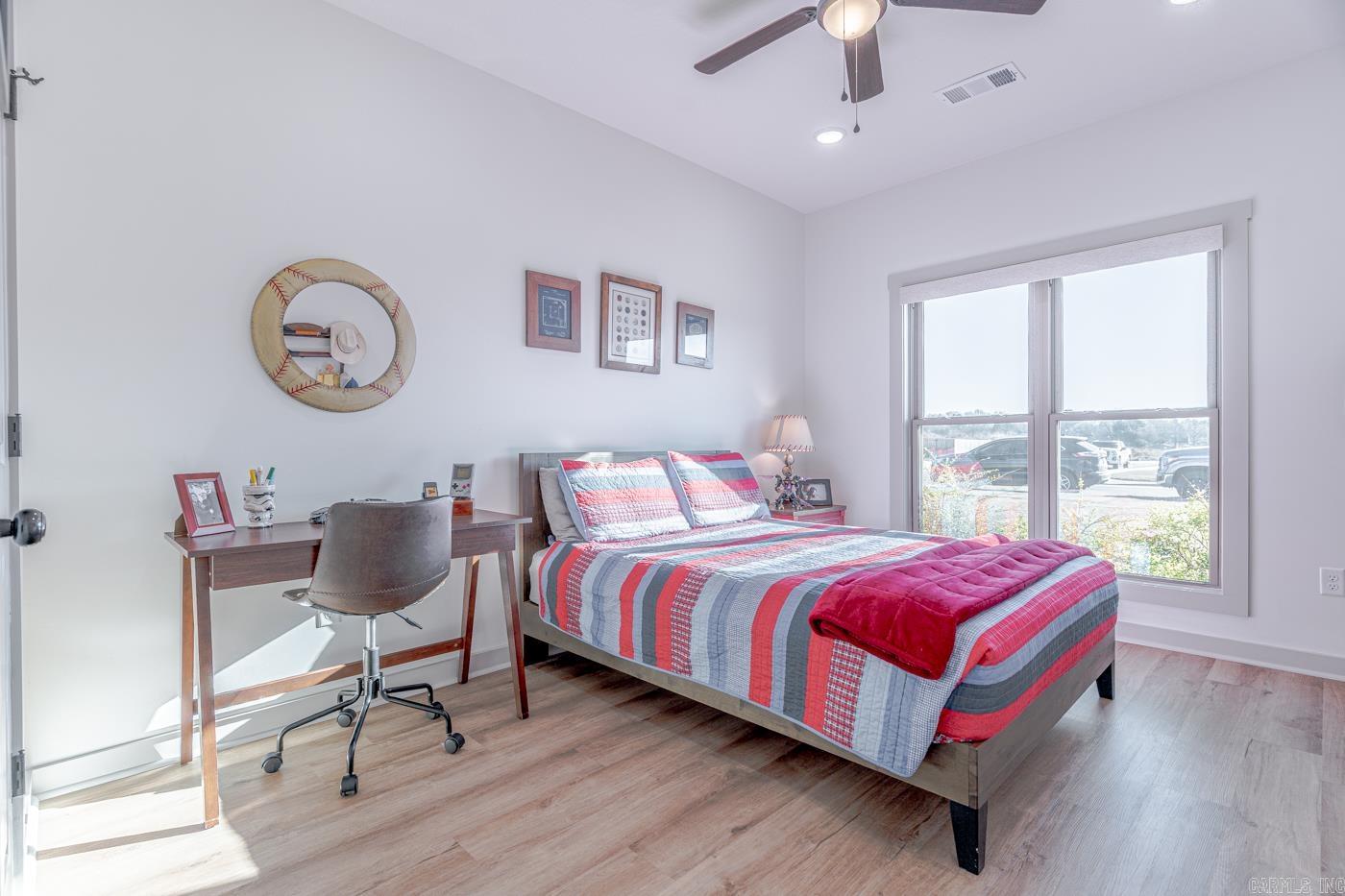 WHISPERING HILLS - Residential