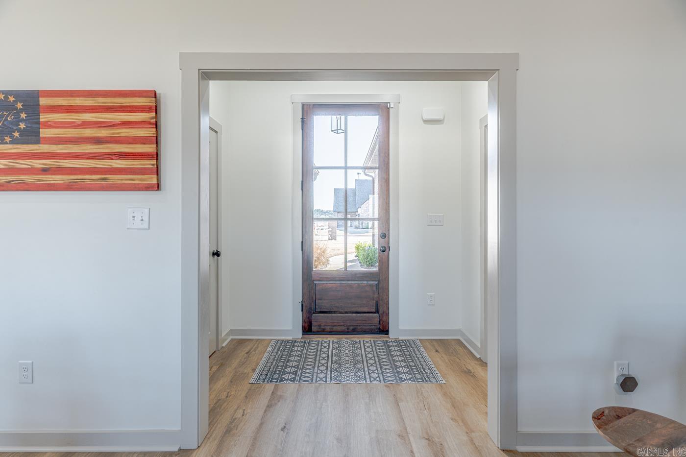 WHISPERING HILLS - Residential