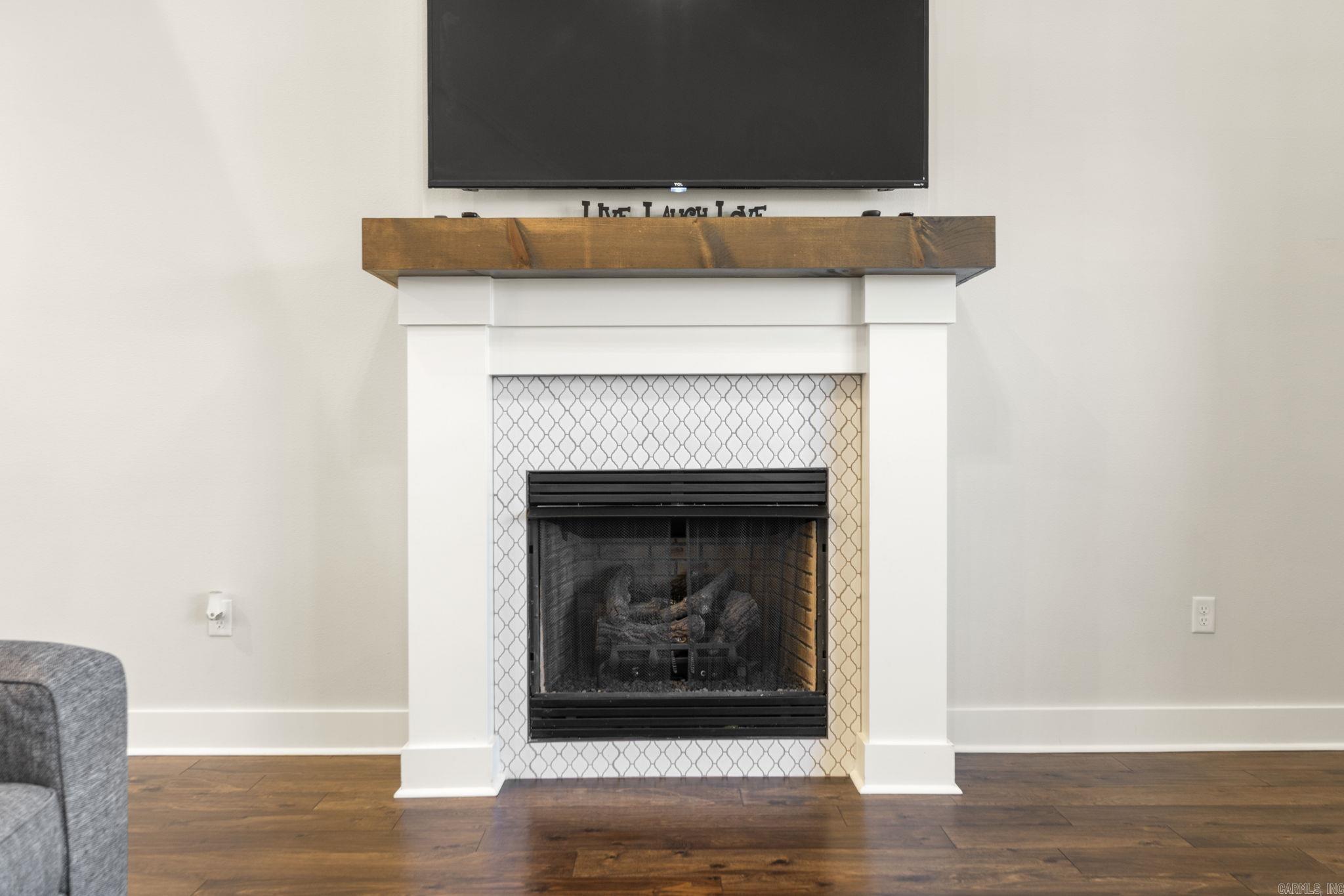 LOCHRIDGE ESTATES - Residential