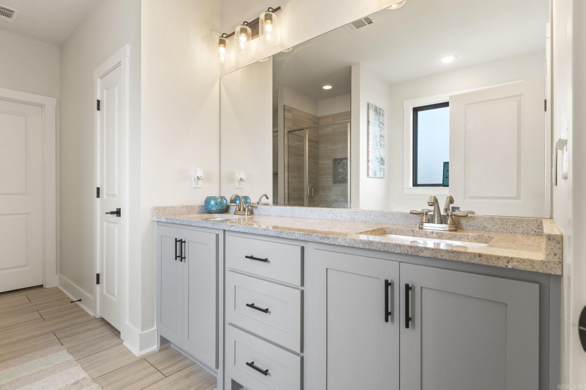 LOCHRIDGE ESTATES - Residential