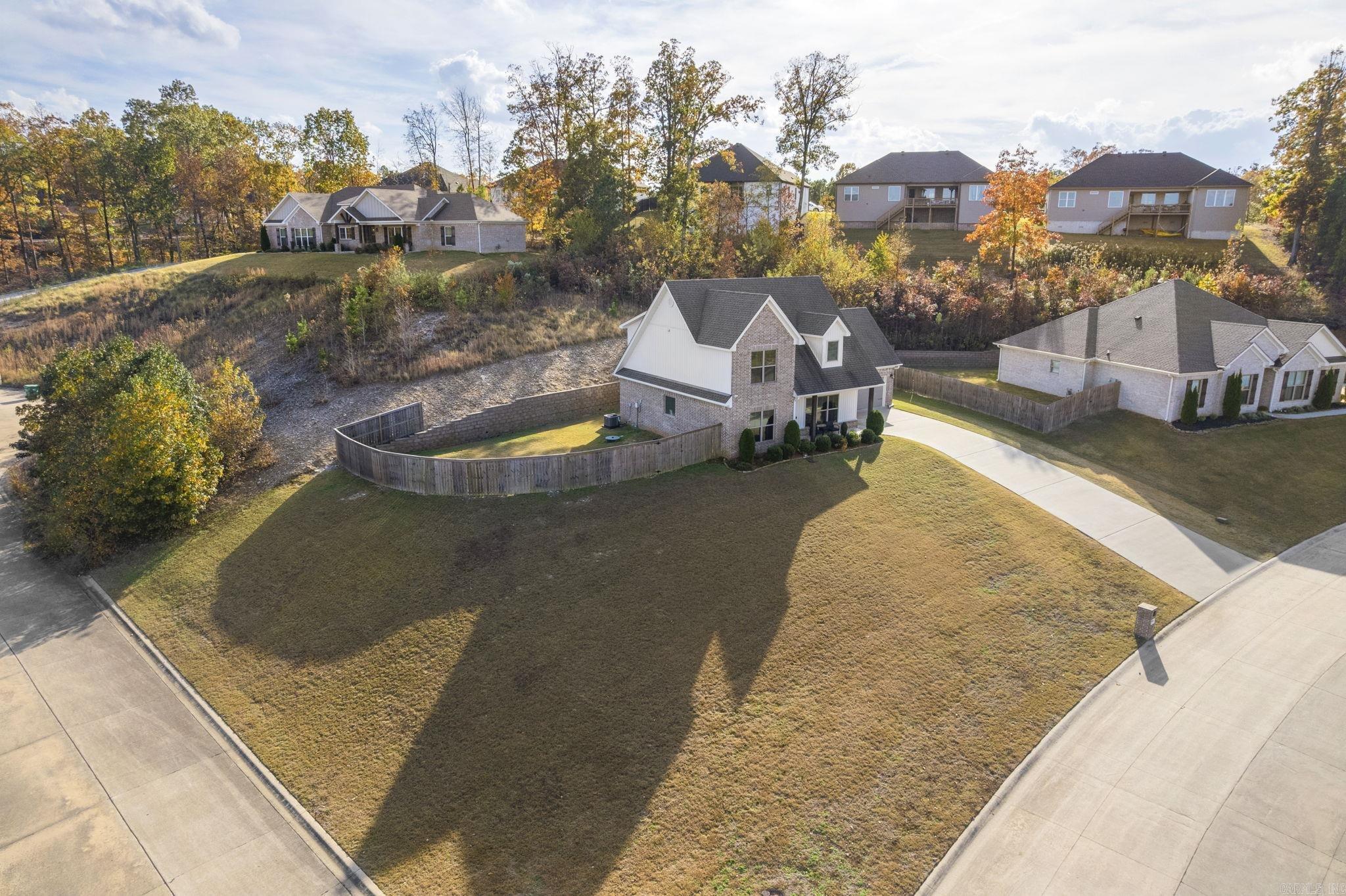 LOCHRIDGE ESTATES - Residential