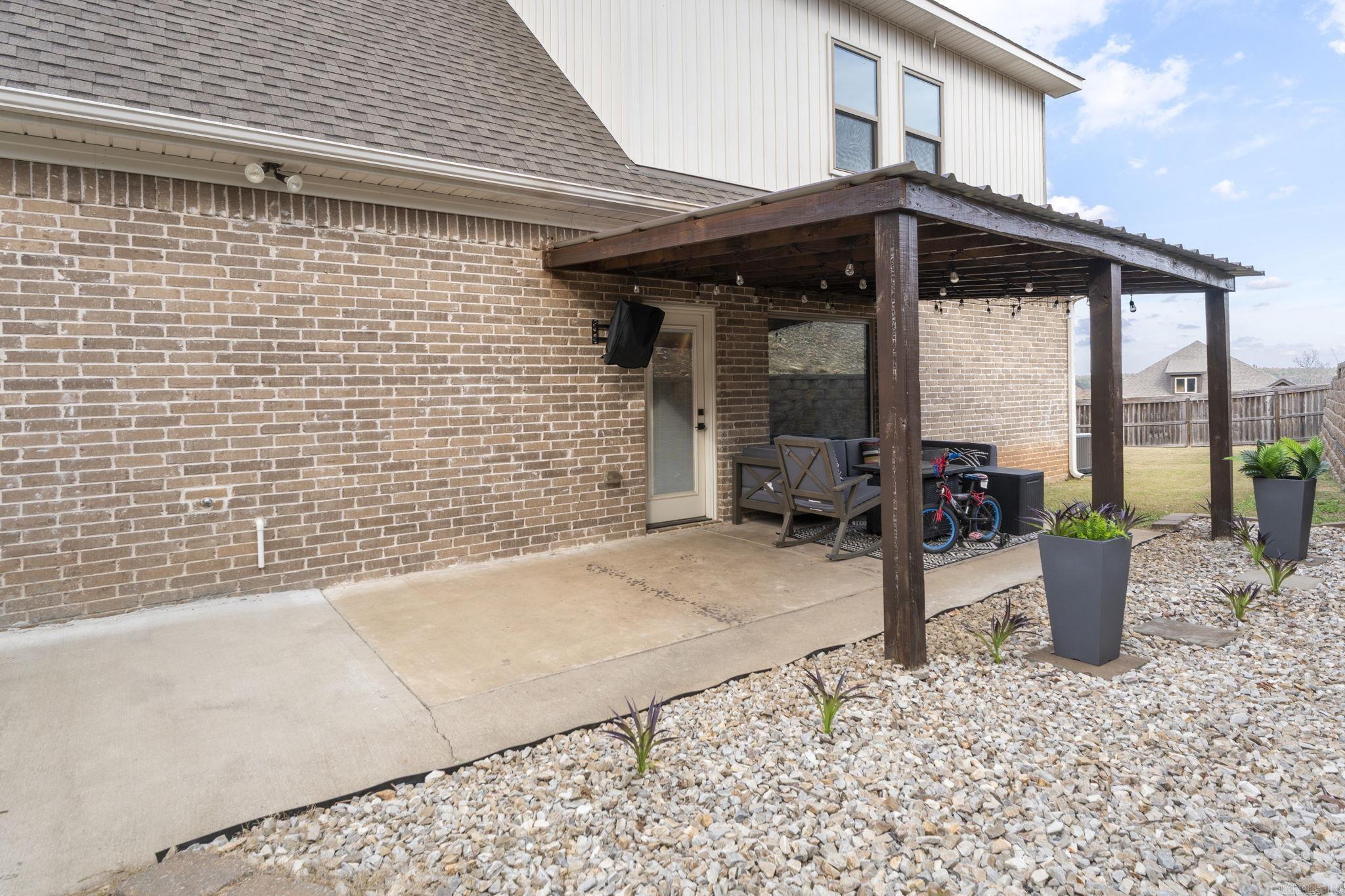 LOCHRIDGE ESTATES - Residential